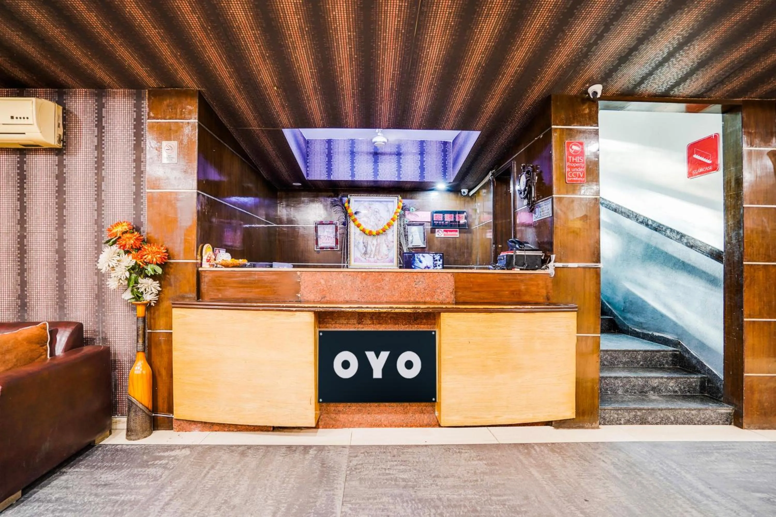 Lobby or reception in Super Hotel O Grand Peepal