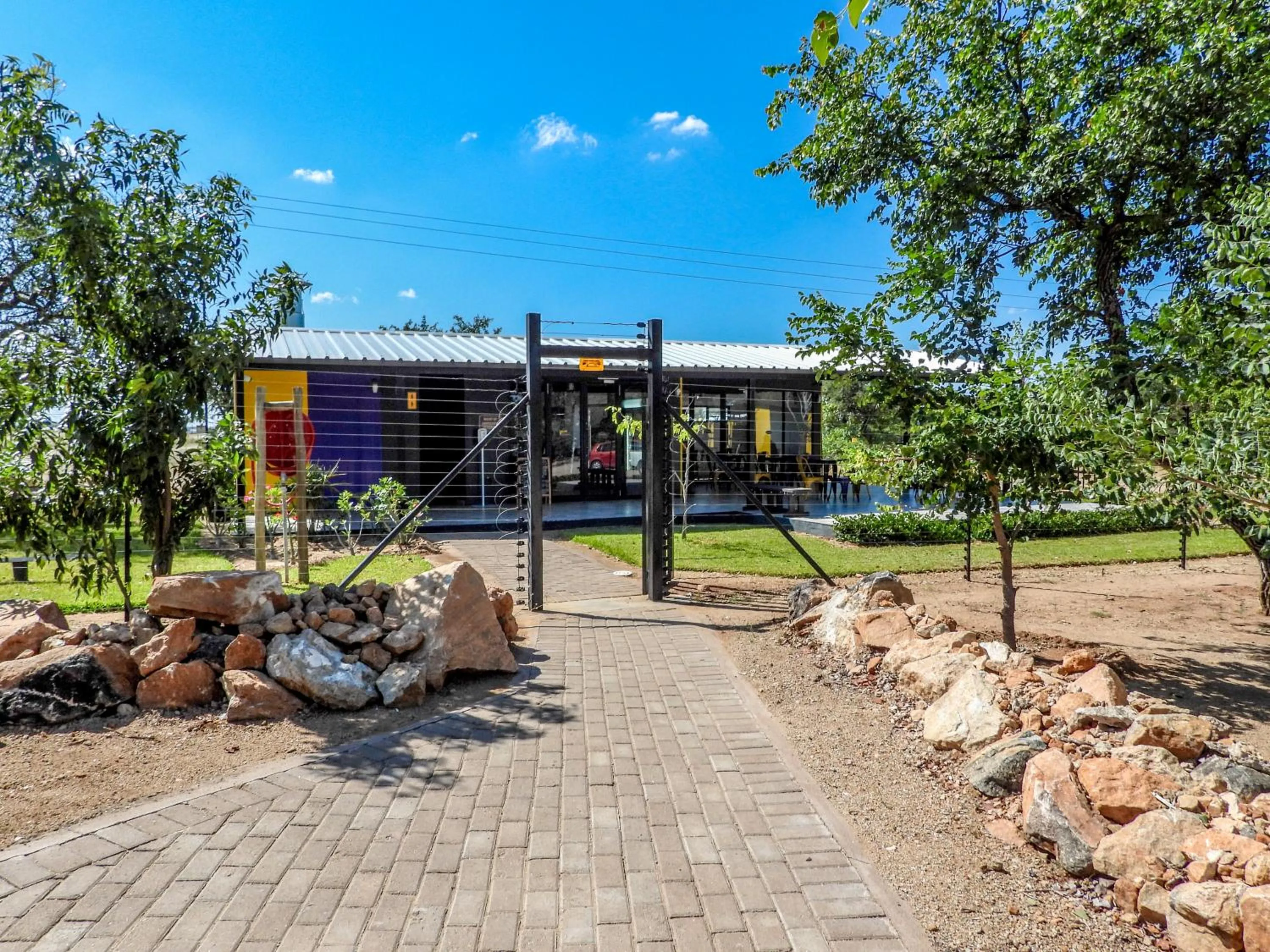 Facade/entrance in SleepOver Beitbridge