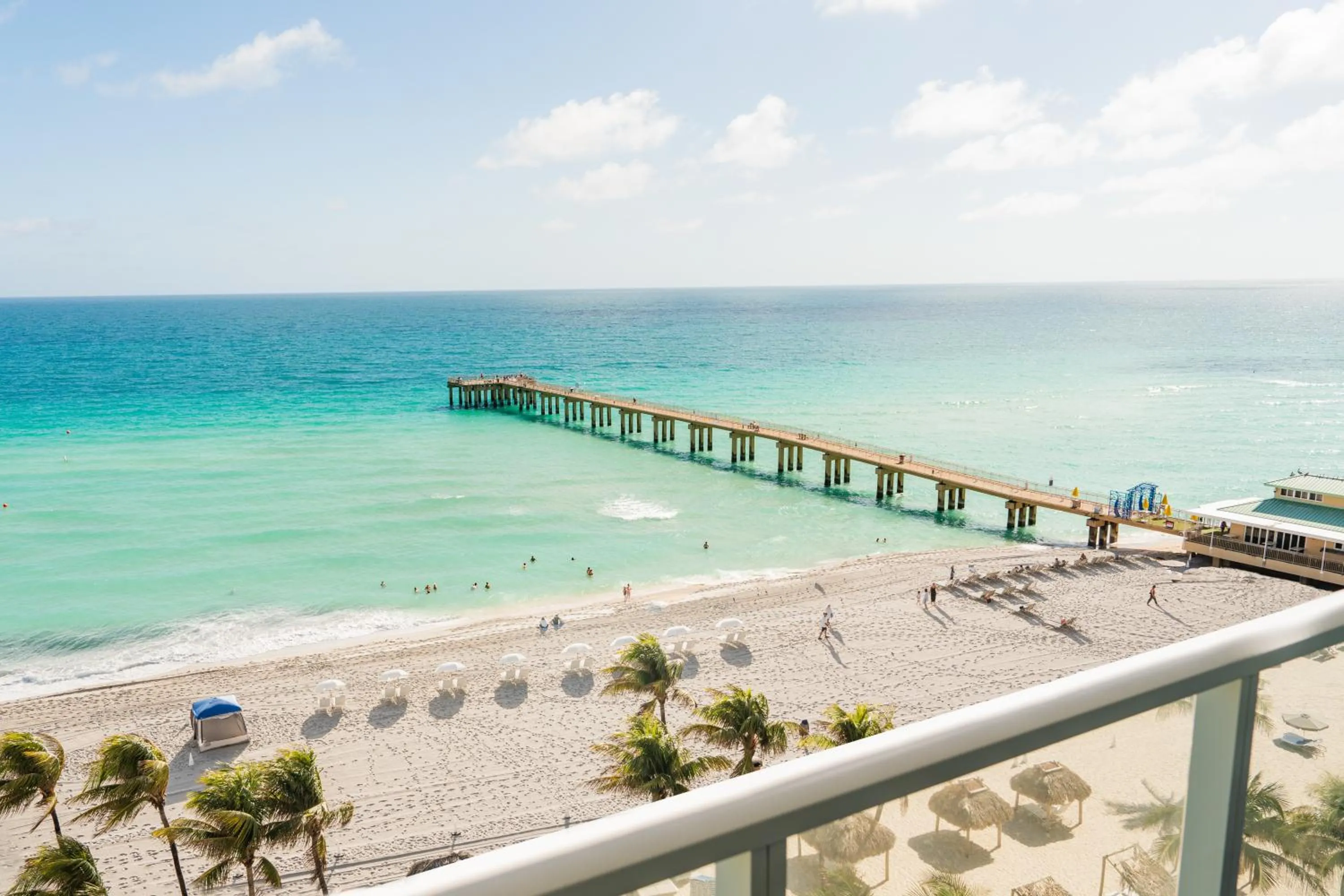 Sea view in The Sunny