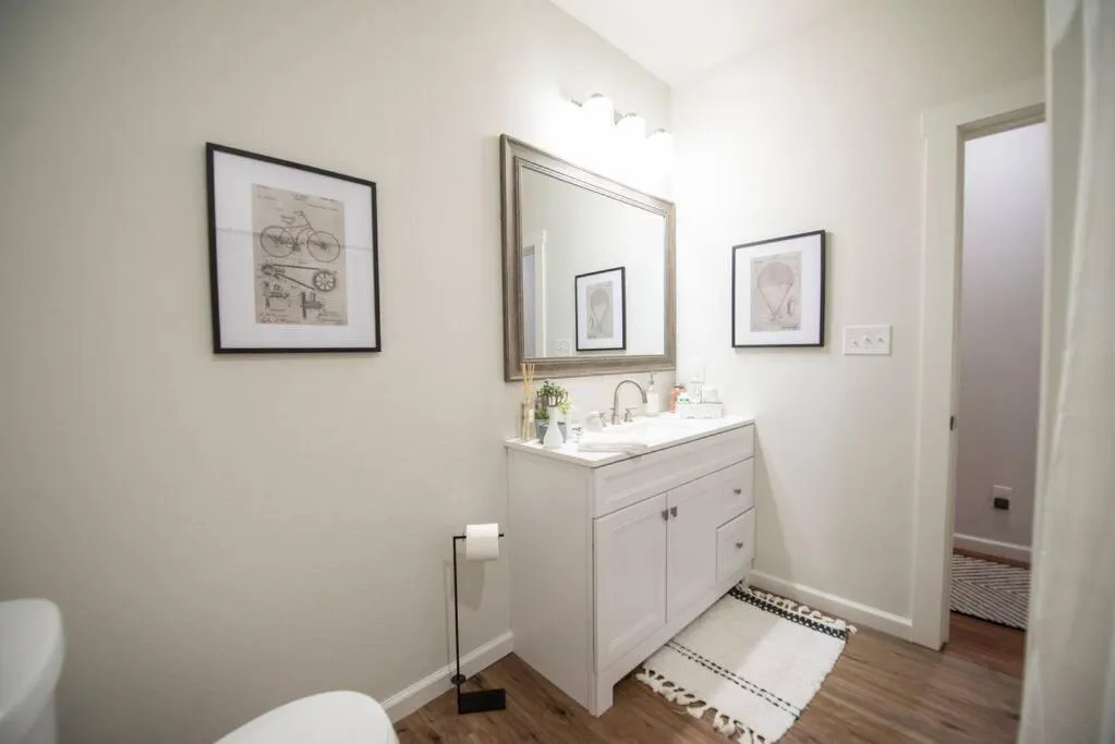 NEW-Ethel Rose Cottage-5 min to Magnolia Silos