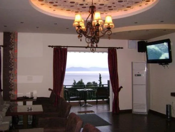 Lounge or bar in Pantheon Hotel & Suites