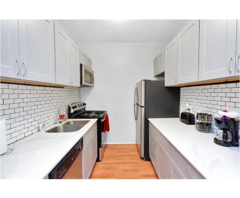 Cozy Downtown Studio by Toyota Center