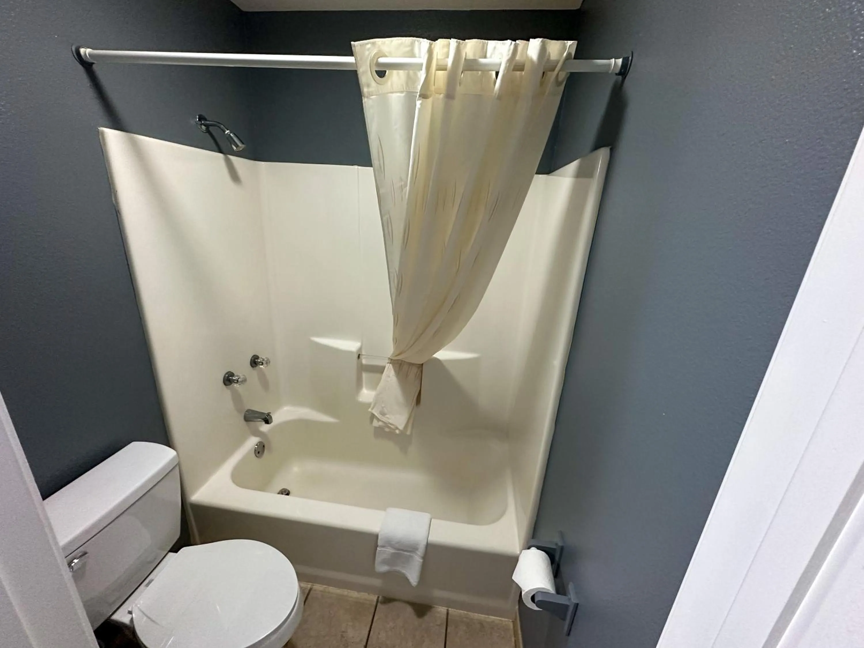 Bathroom in Coastal Bend at Seadrift, Motel & RV Park