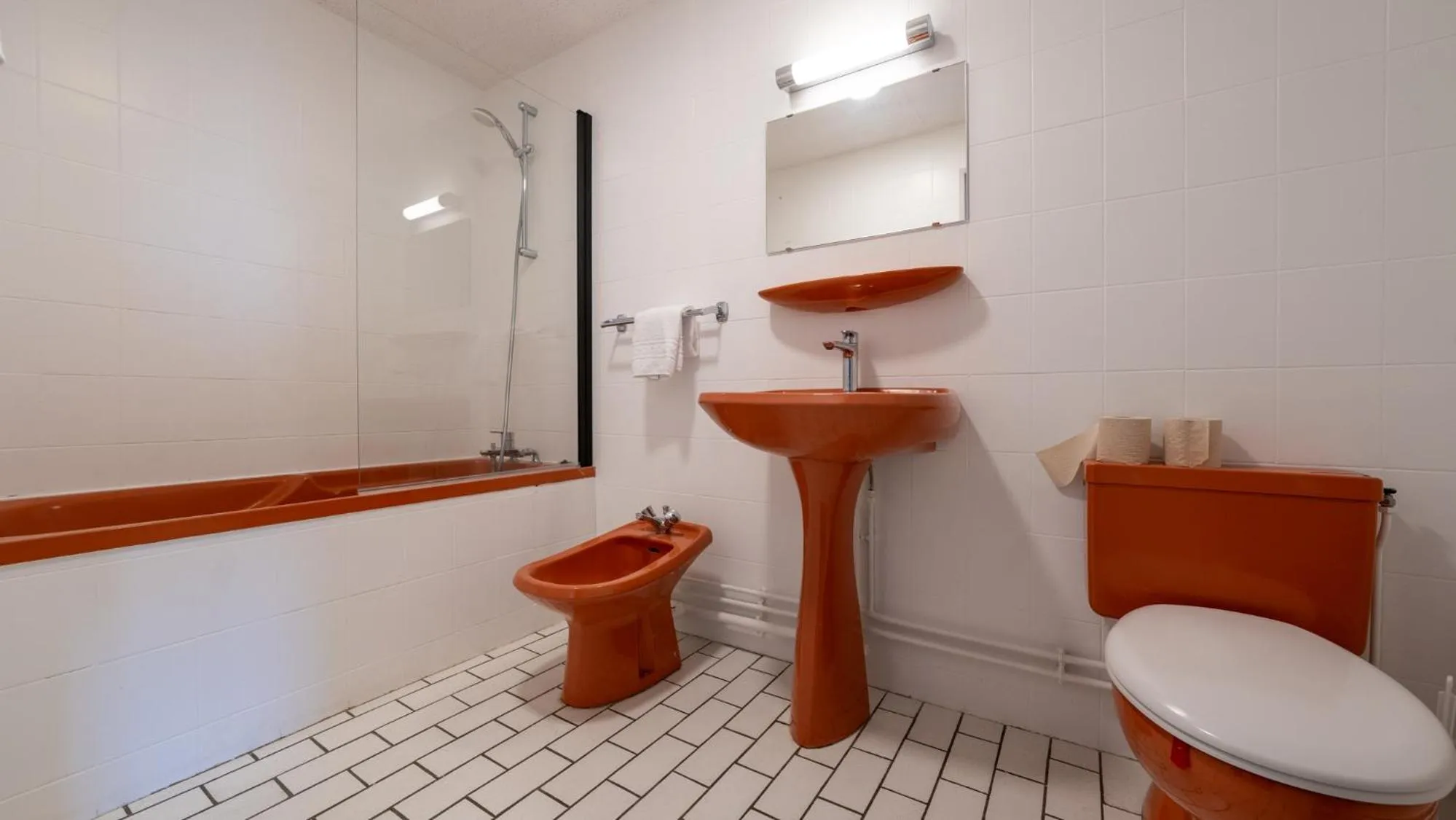 Bathroom in Hôtel Des Docks