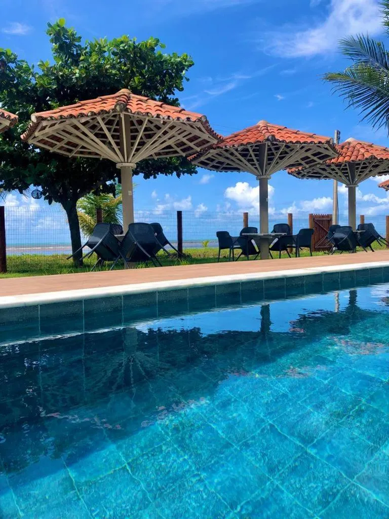 Swimming pool in Condomínio Praias de Maragogi & Casas Deluxe