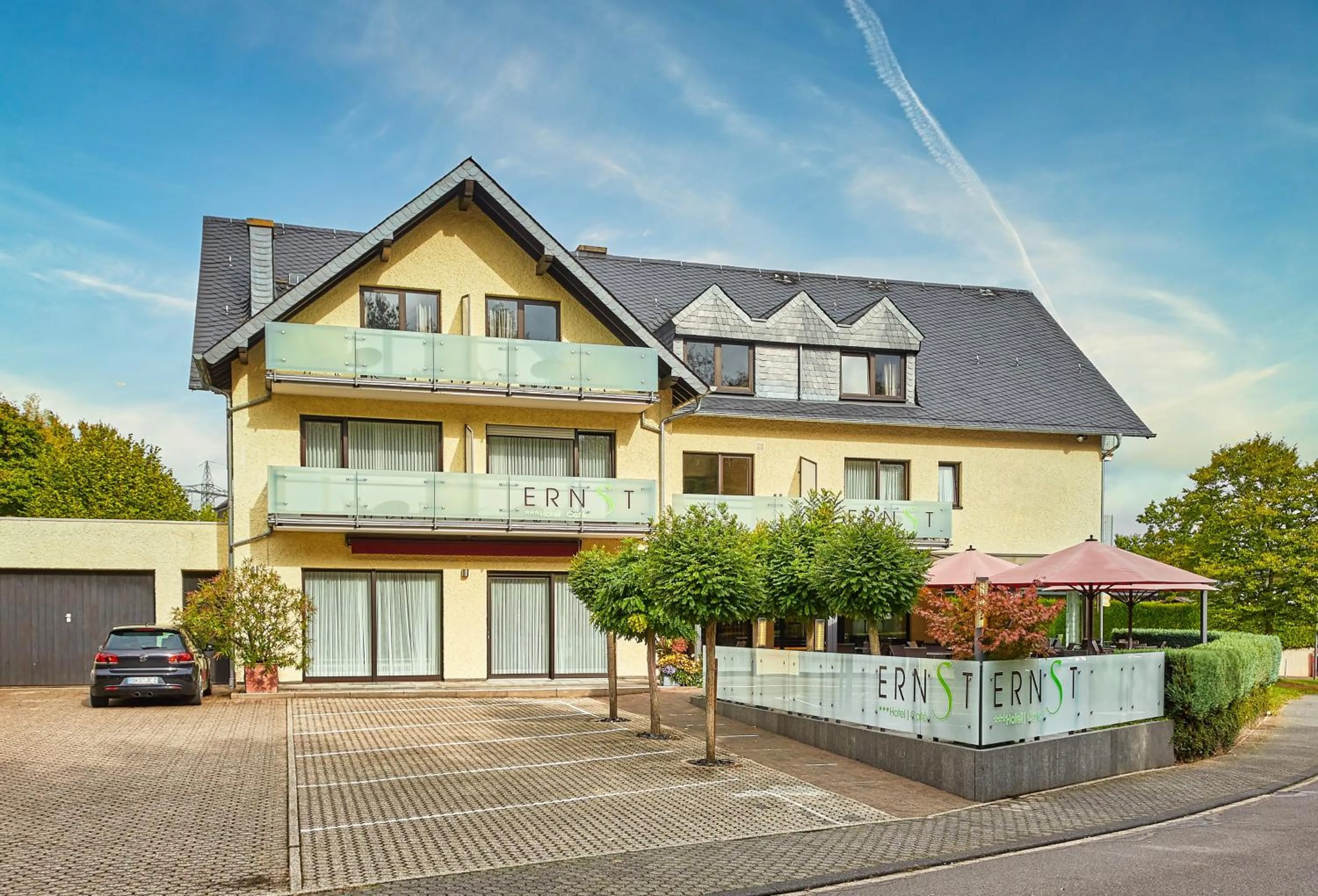 Property building in Hotel Café Ernst