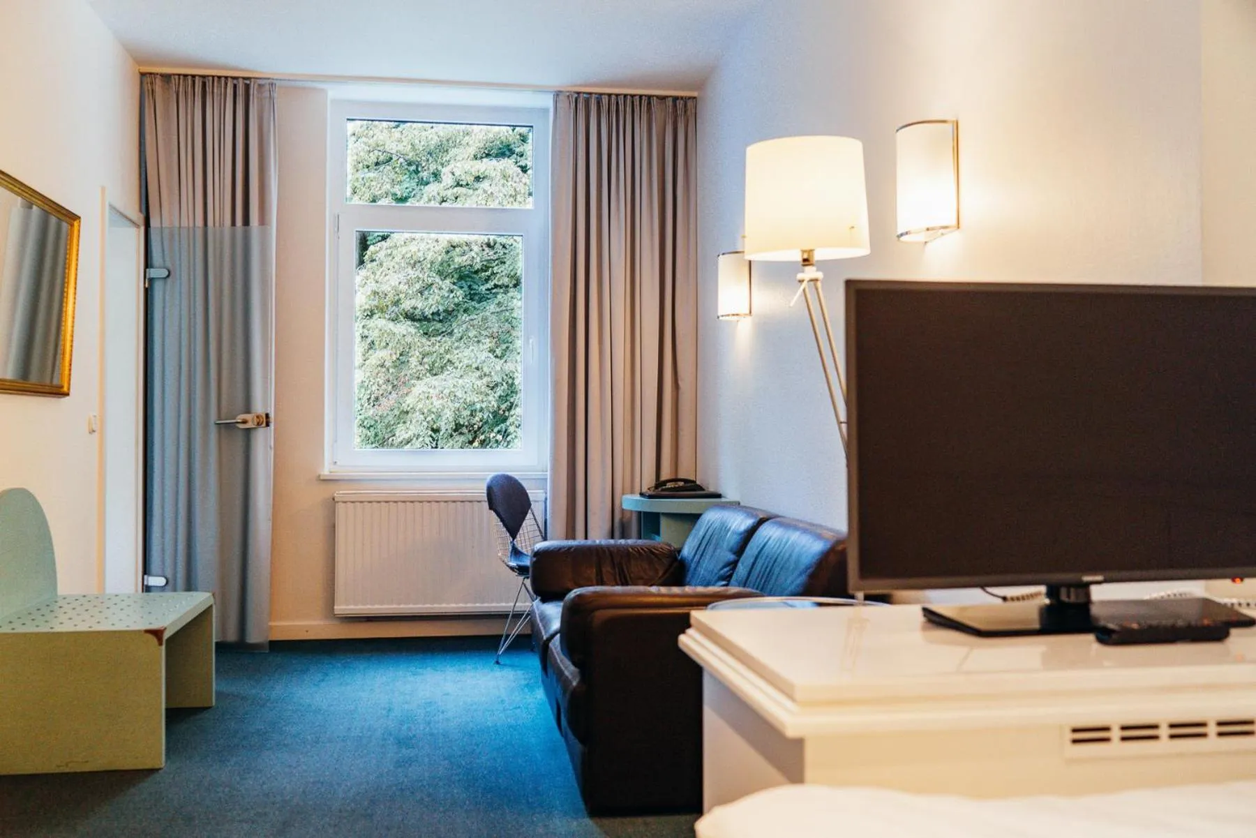 Photo of the whole room in Hotel Benther Berg