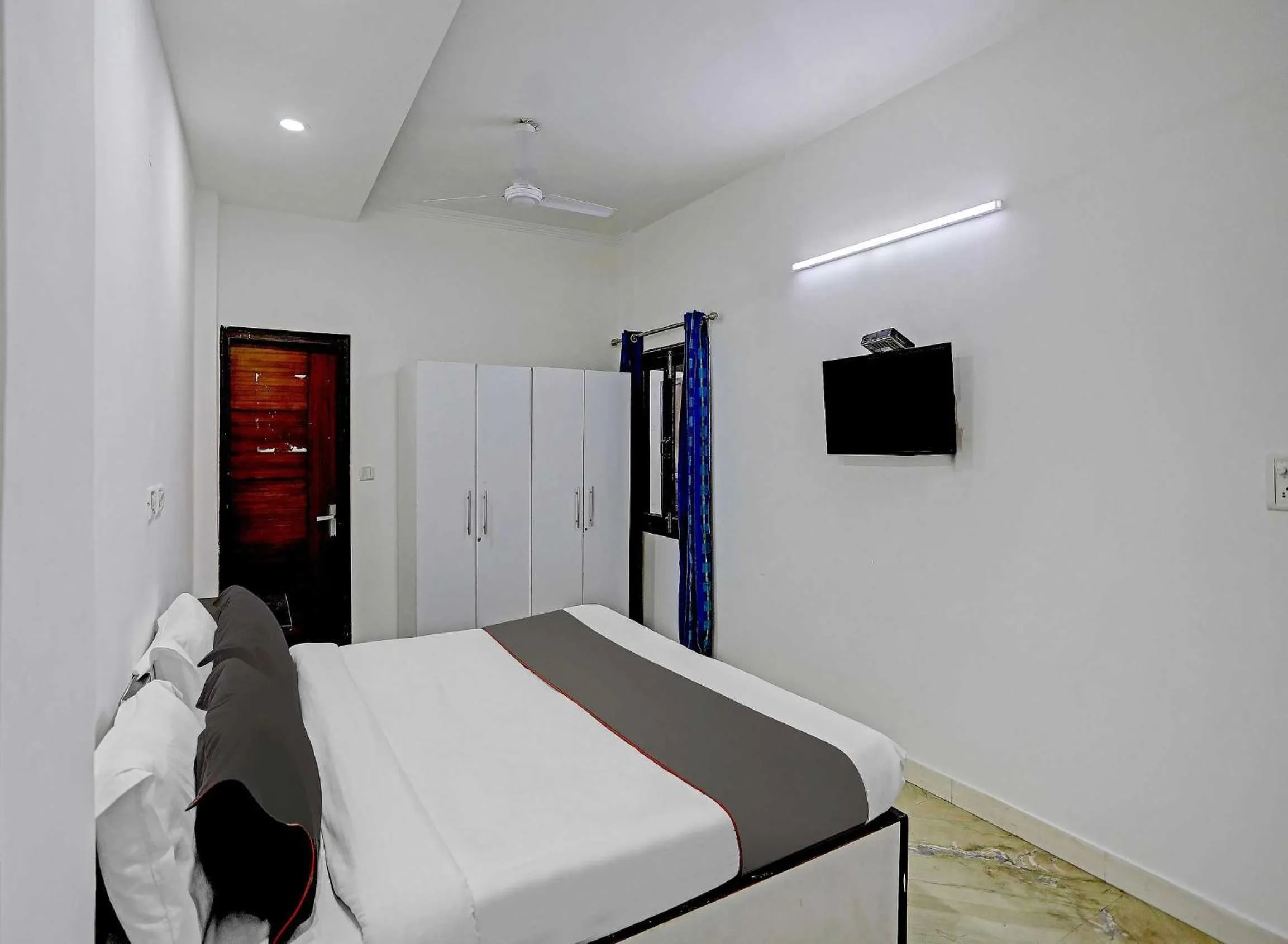 Bedroom, Bed in The Pinaki Residency