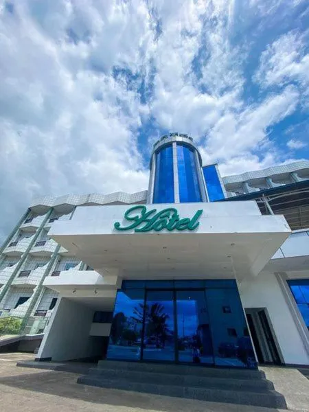 Property building in Hotel Vallée Des Princes