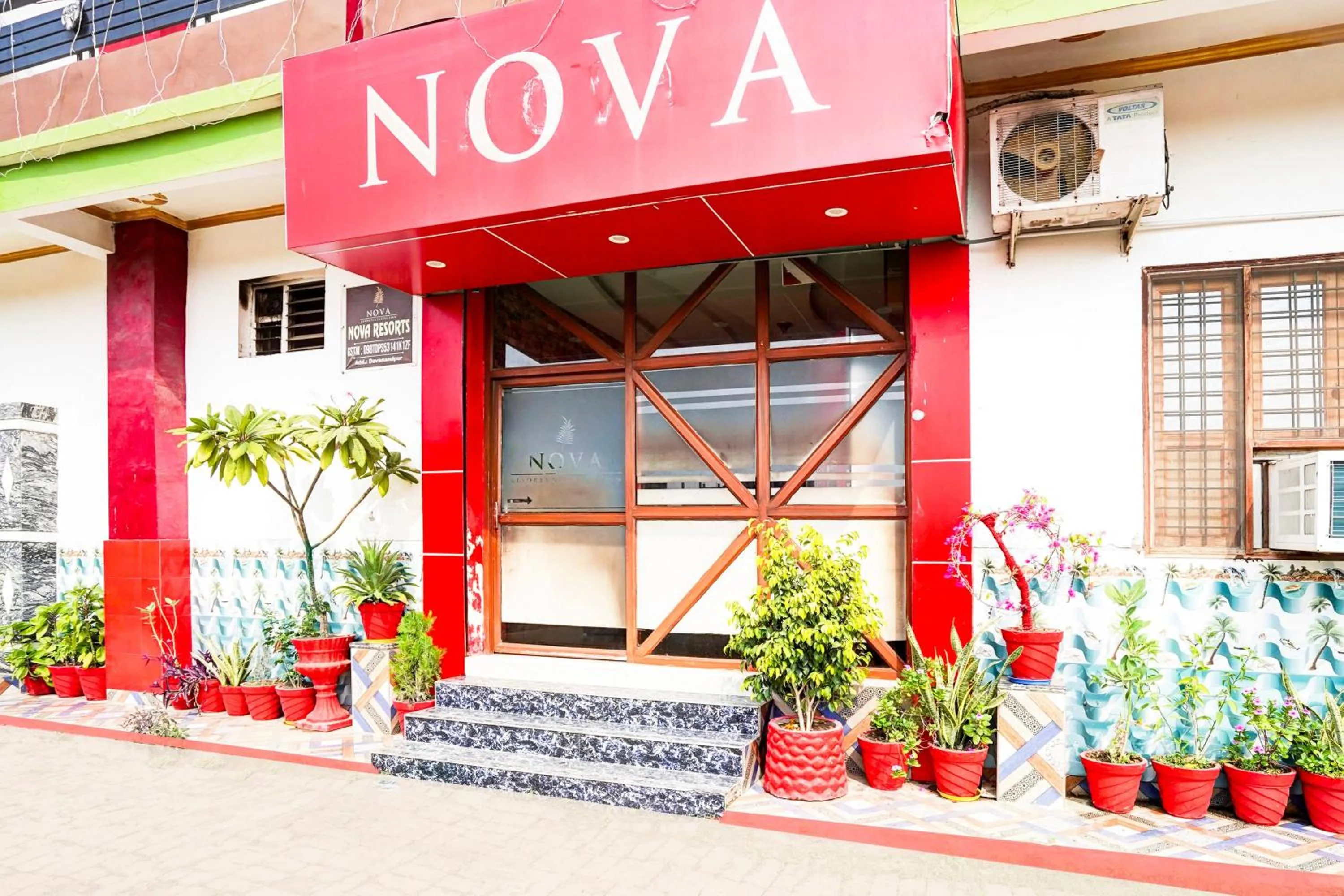 Facade/entrance in Hotel O Nova Resorts & Luxury Farm