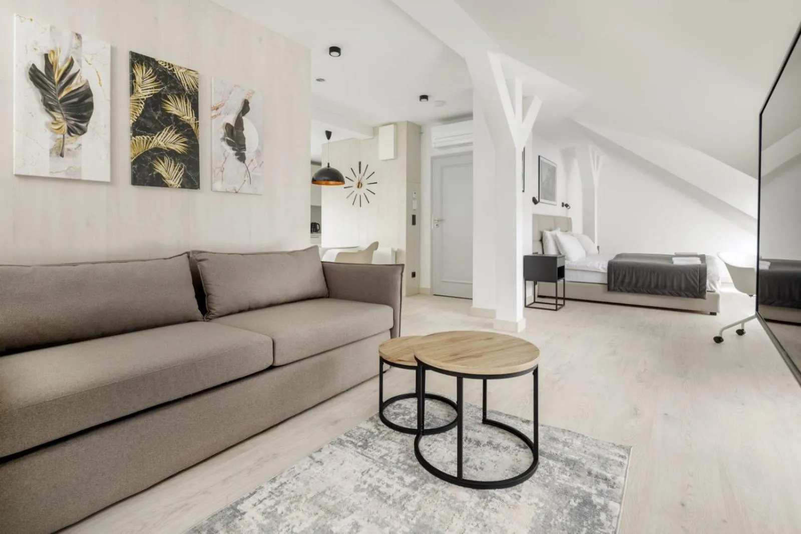 Seating area in Apartamenty L11, Limanowskiego