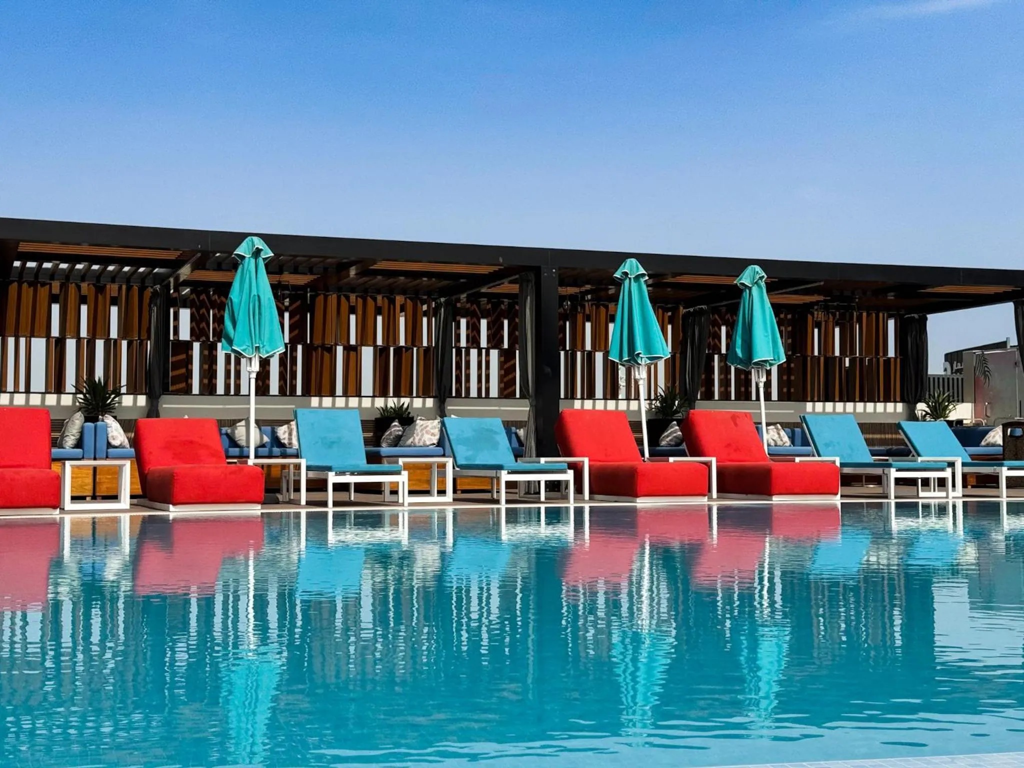 Swimming pool in Millennium Place Mirdif