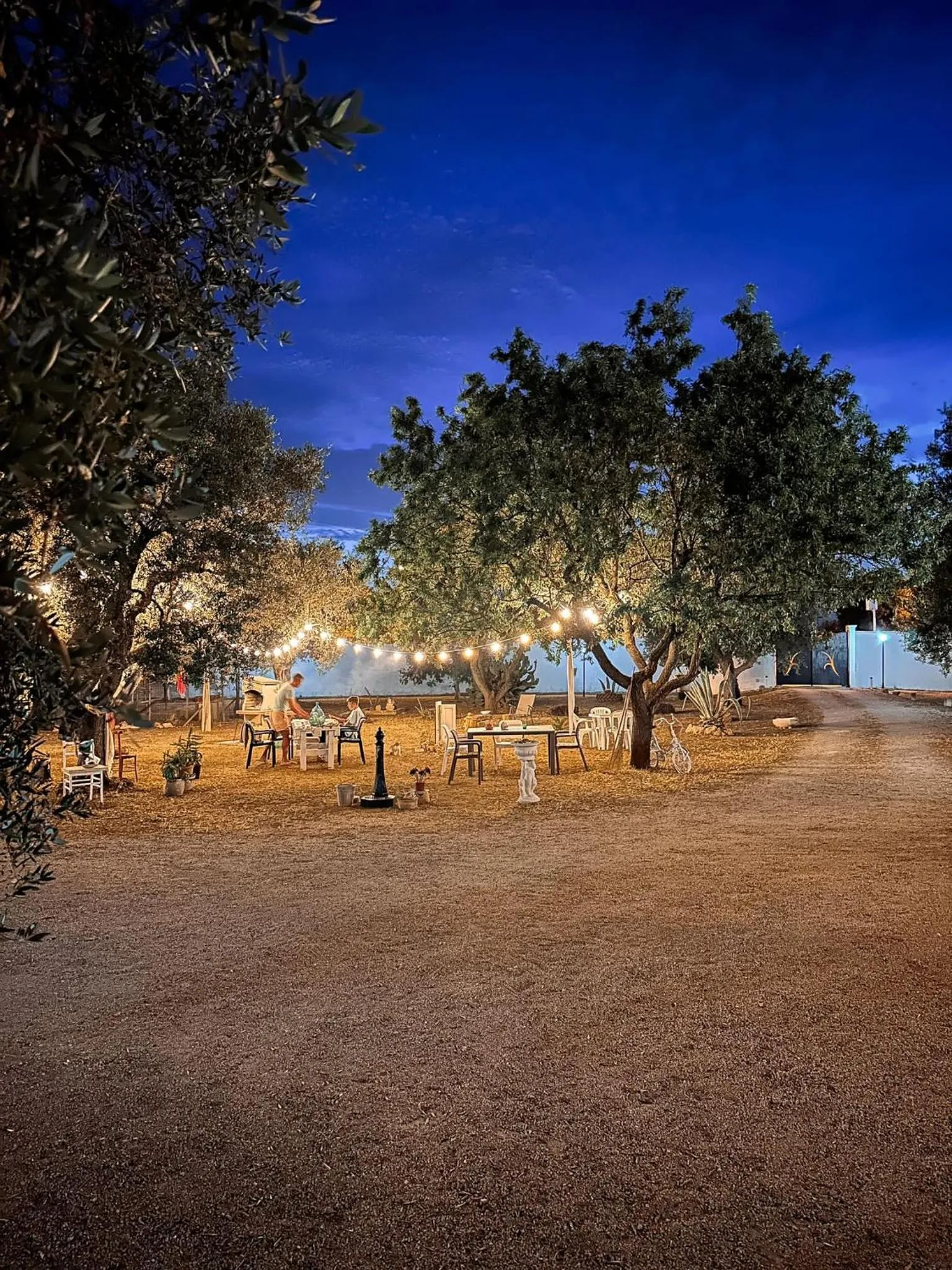 Night in Villa Mariella