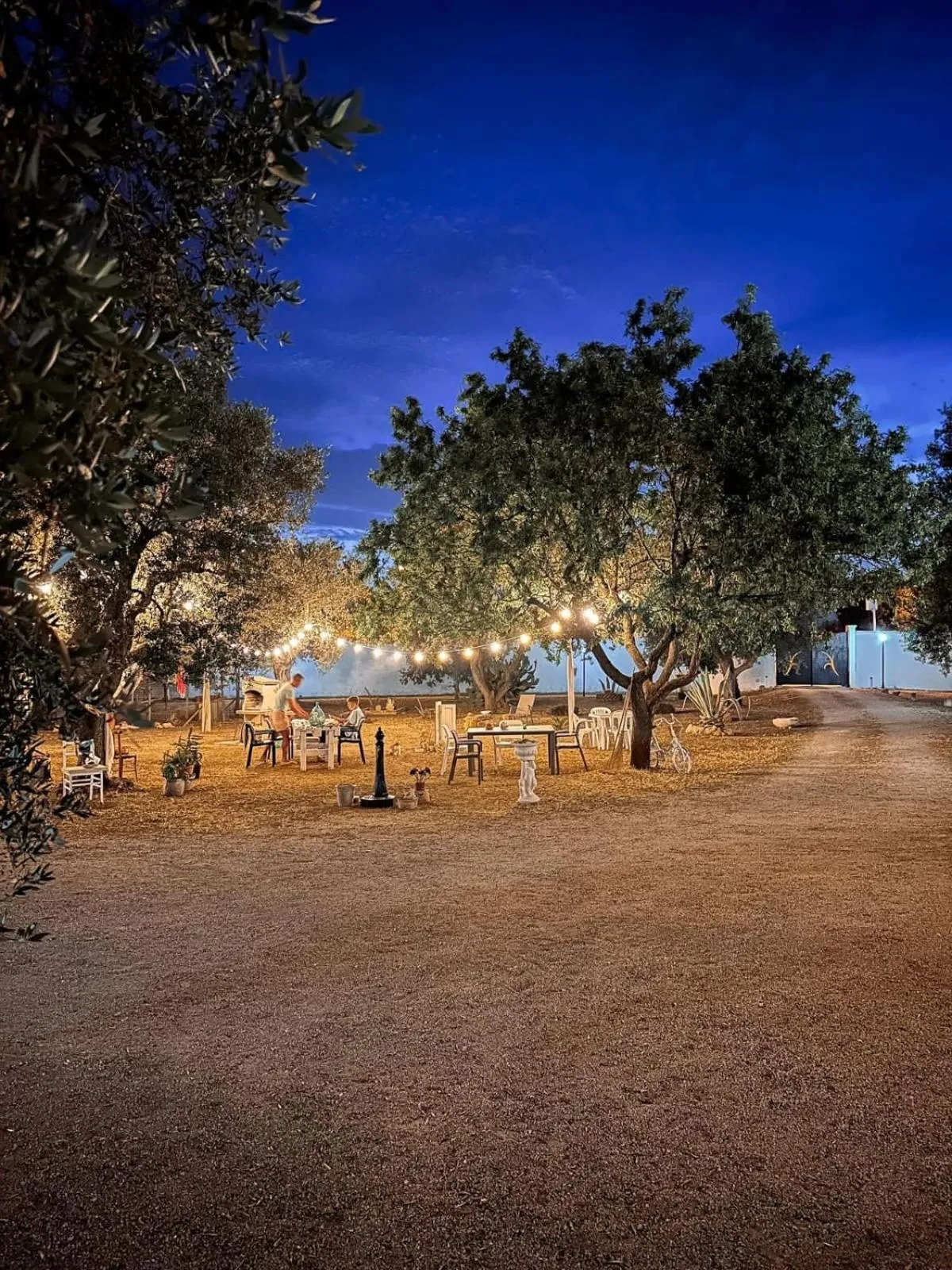 Night in Villa Mariella