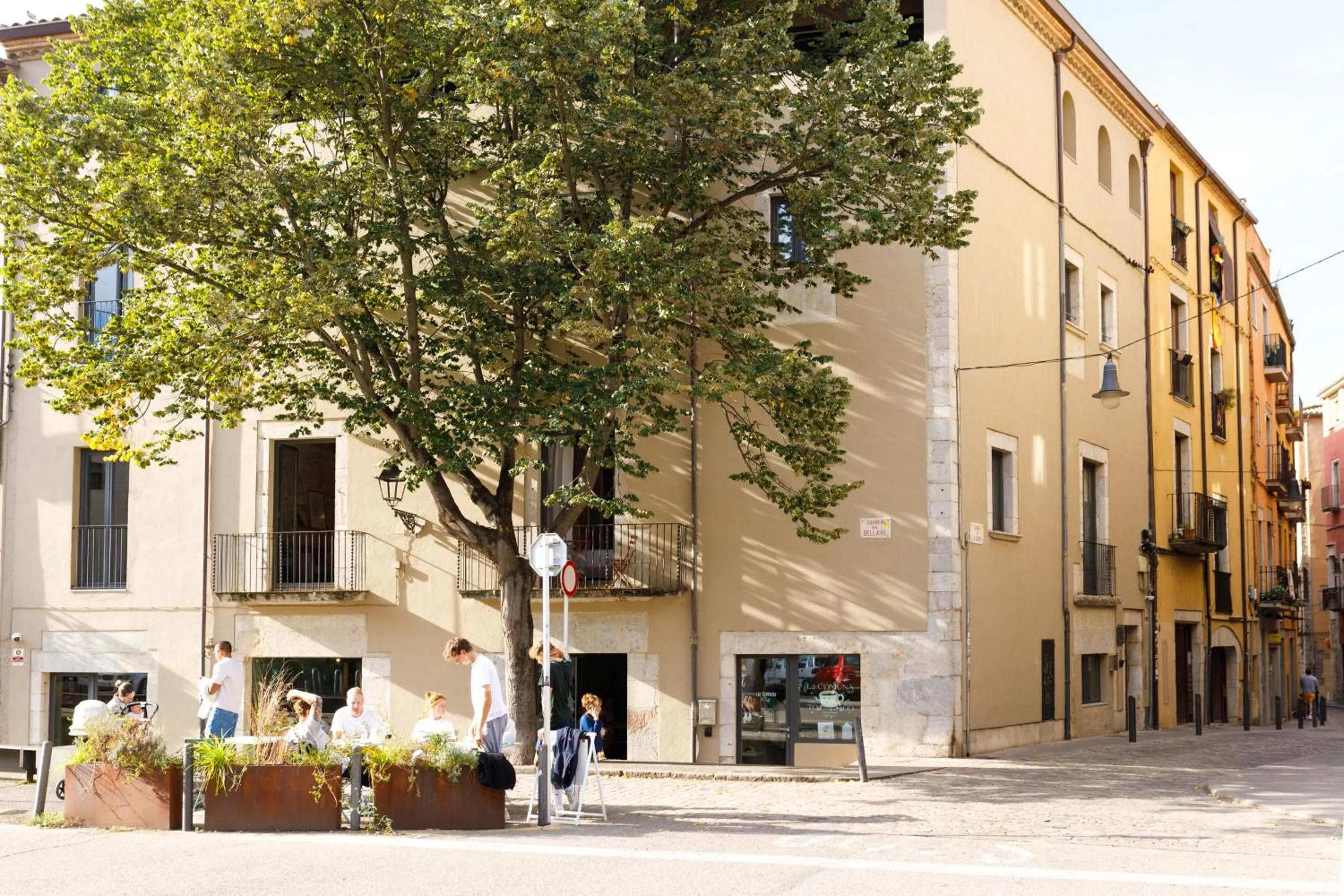 Property building in La Comuna by Bon Dia Residences