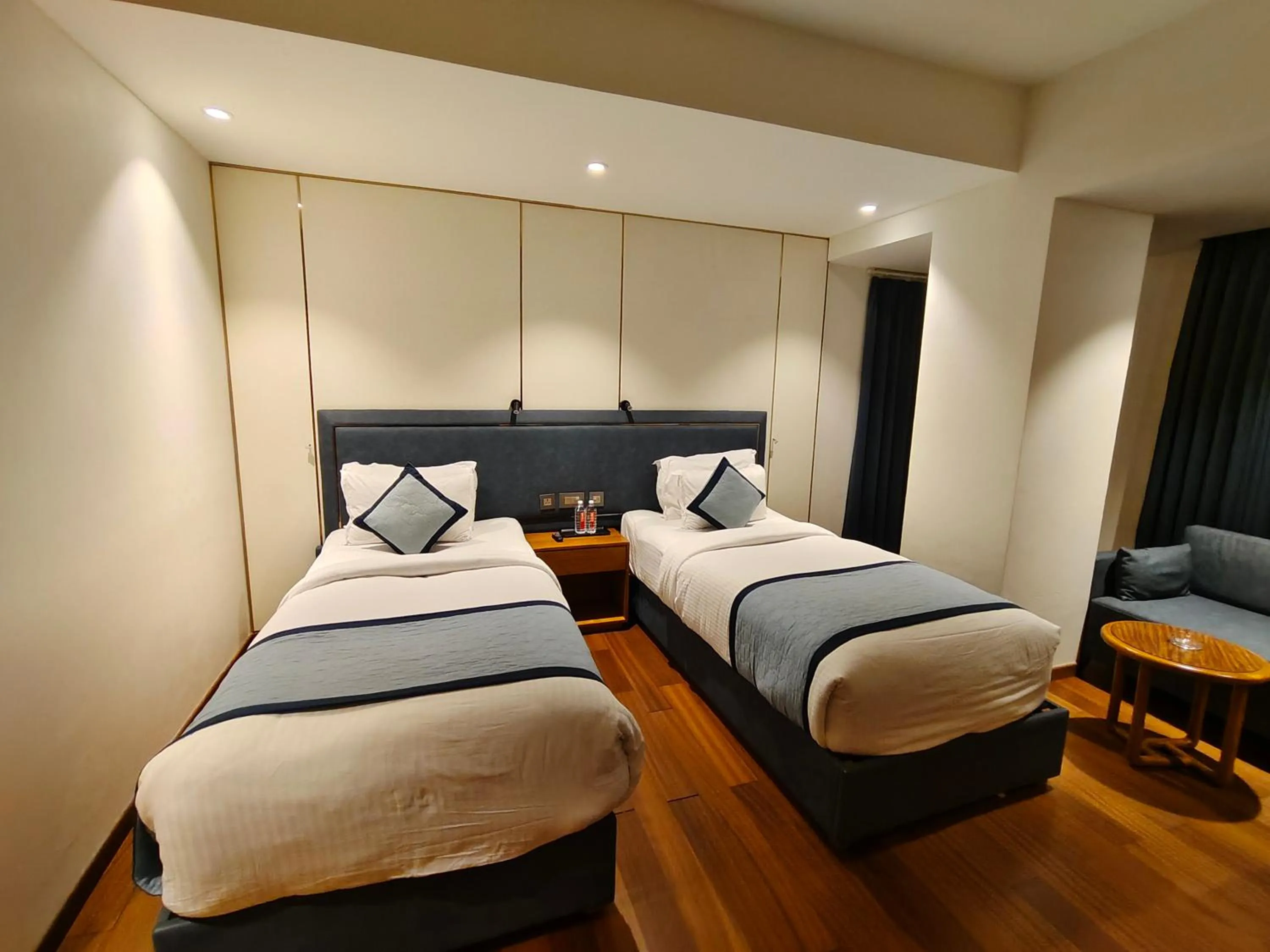 Photo of the whole room, Bed in Pride Hotel Udaipur