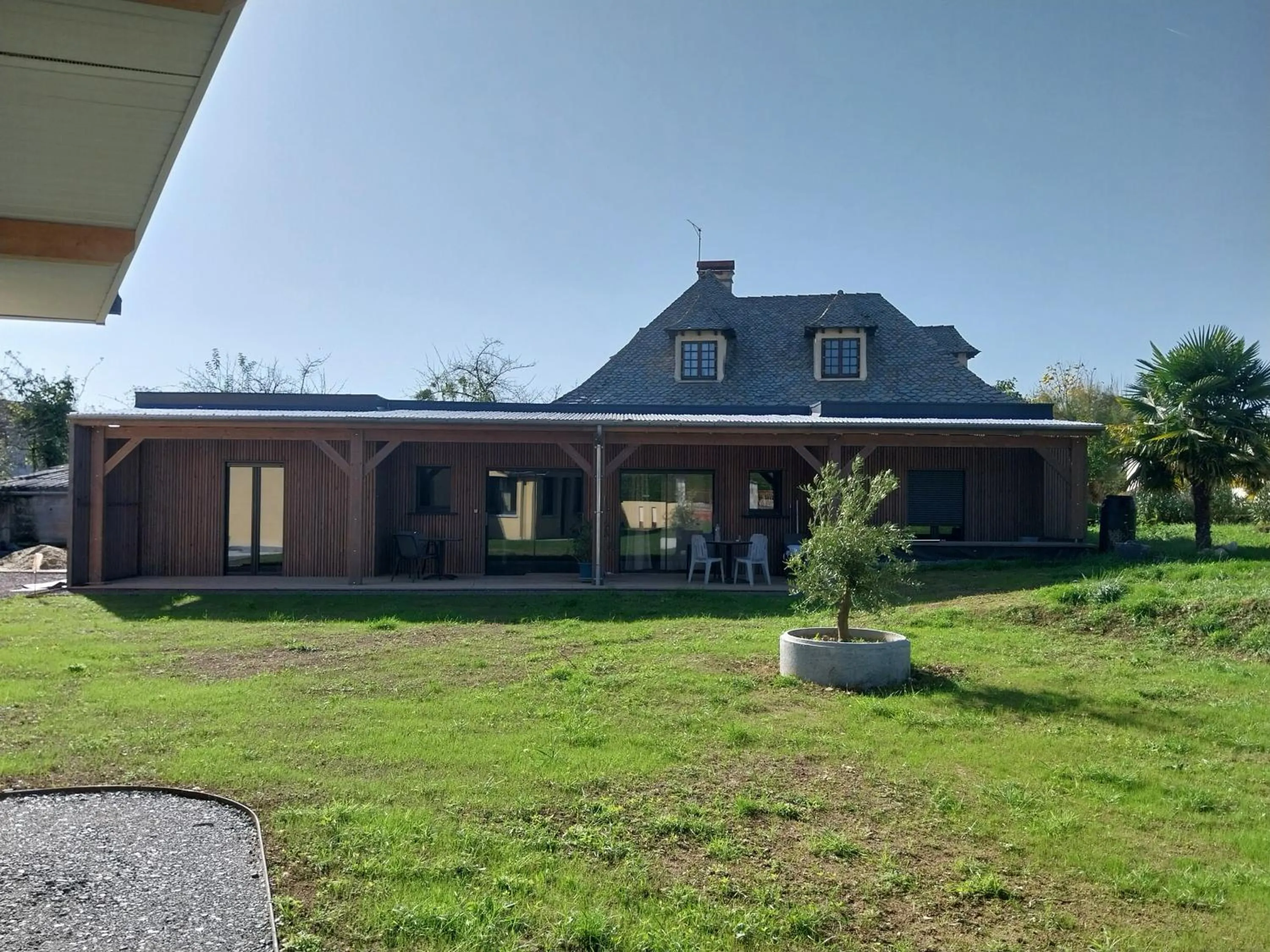 Logis Hôtel Restaurant Cruzel