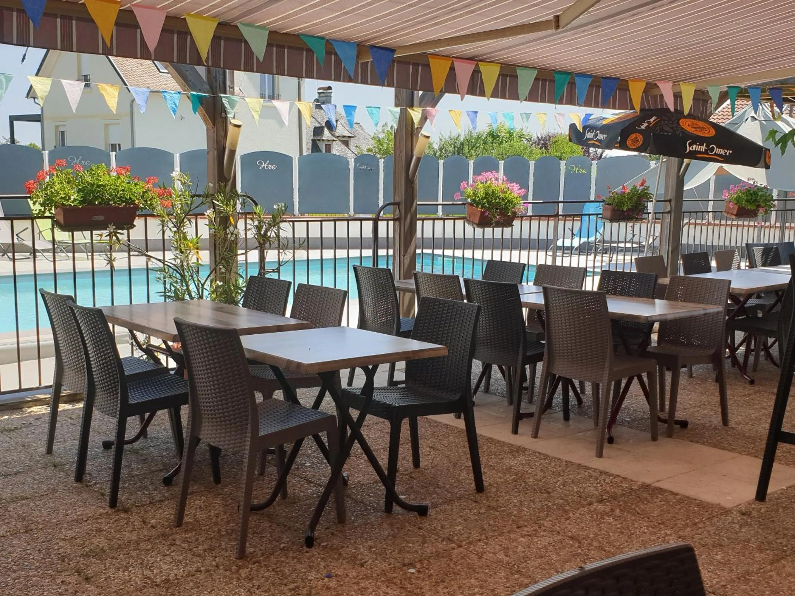 Logis Hôtel Restaurant Cruzel