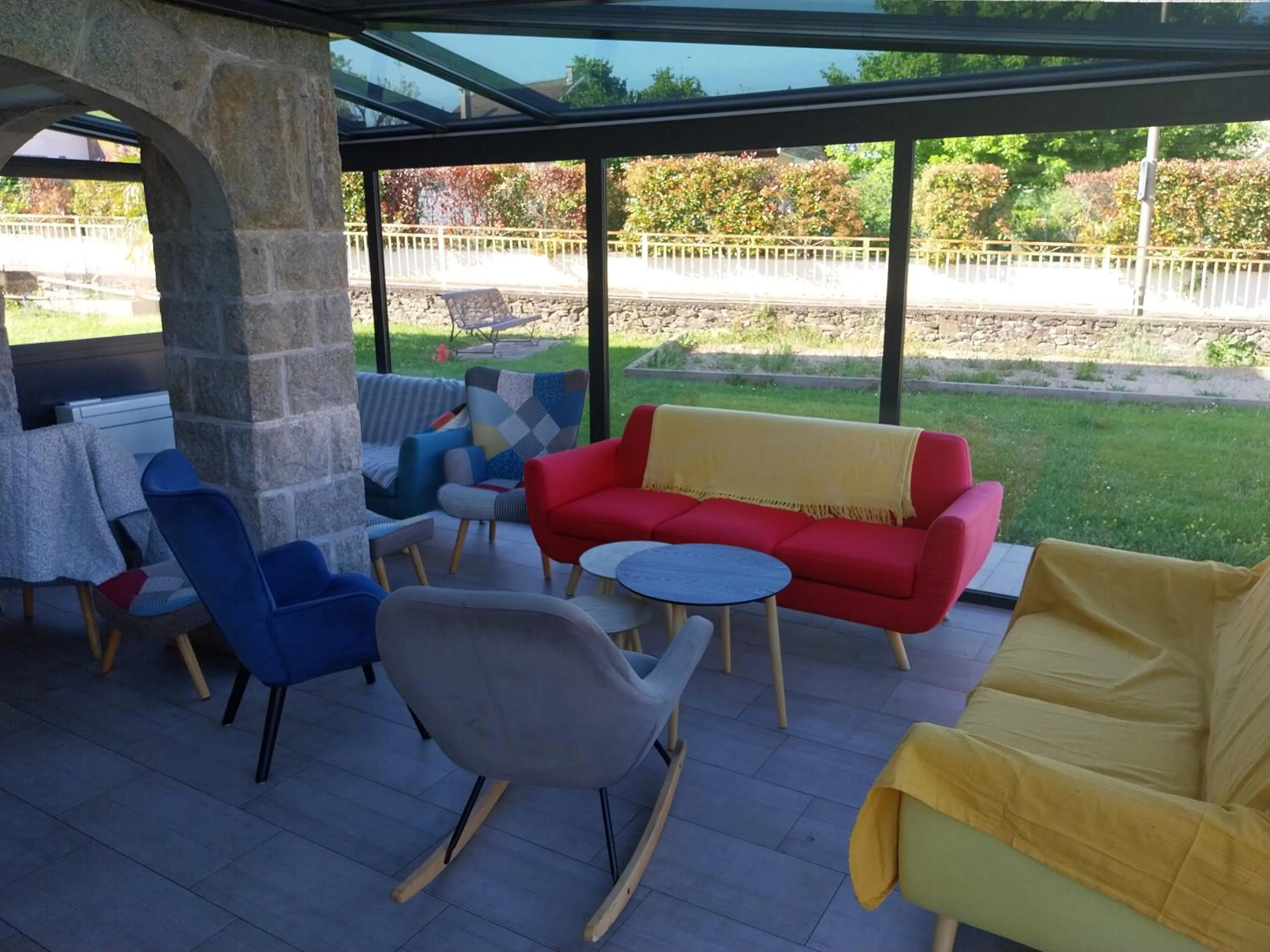 Logis Hôtel Restaurant Cruzel