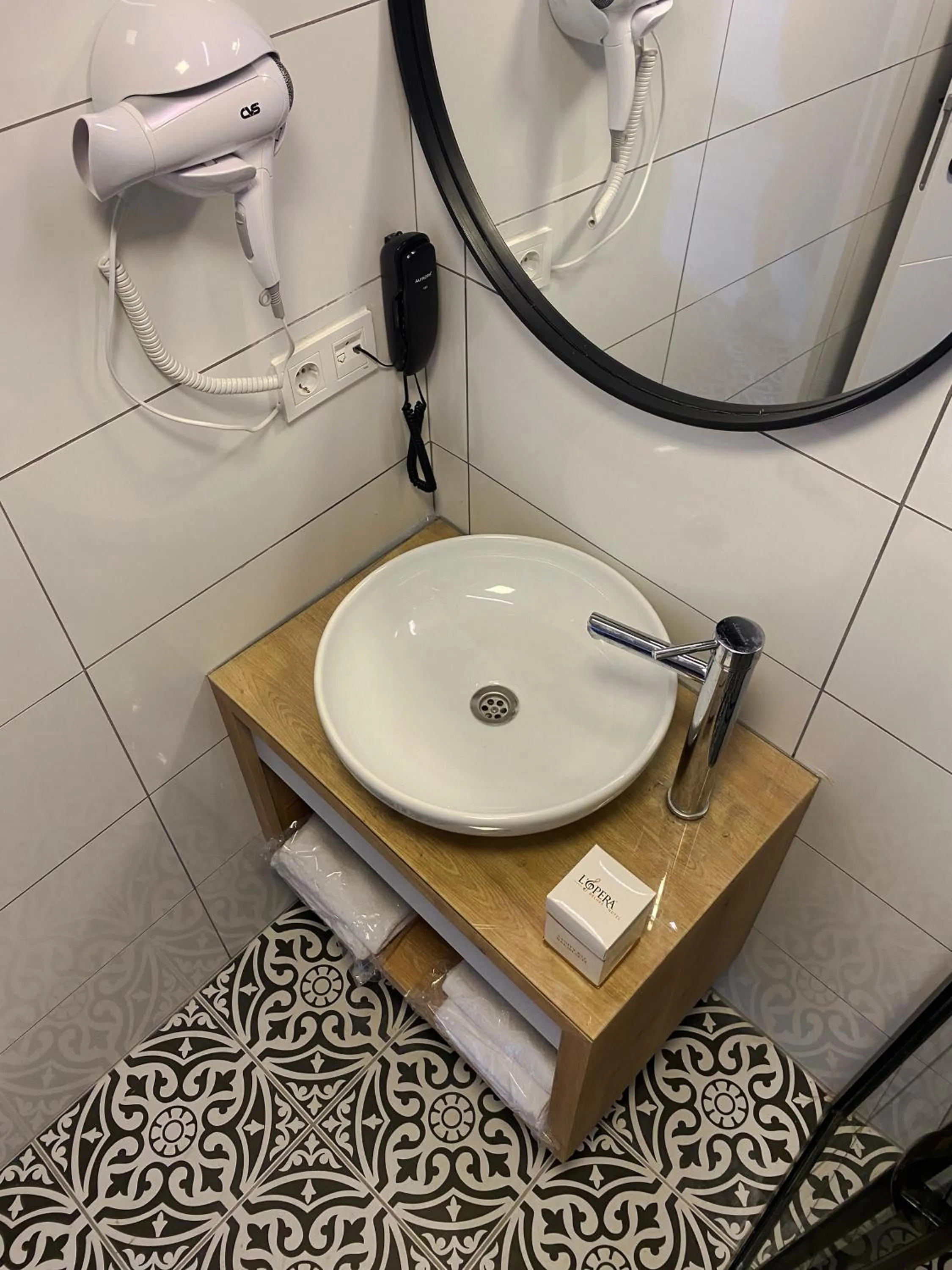 Bathroom in L'opera Deluxe Hotel