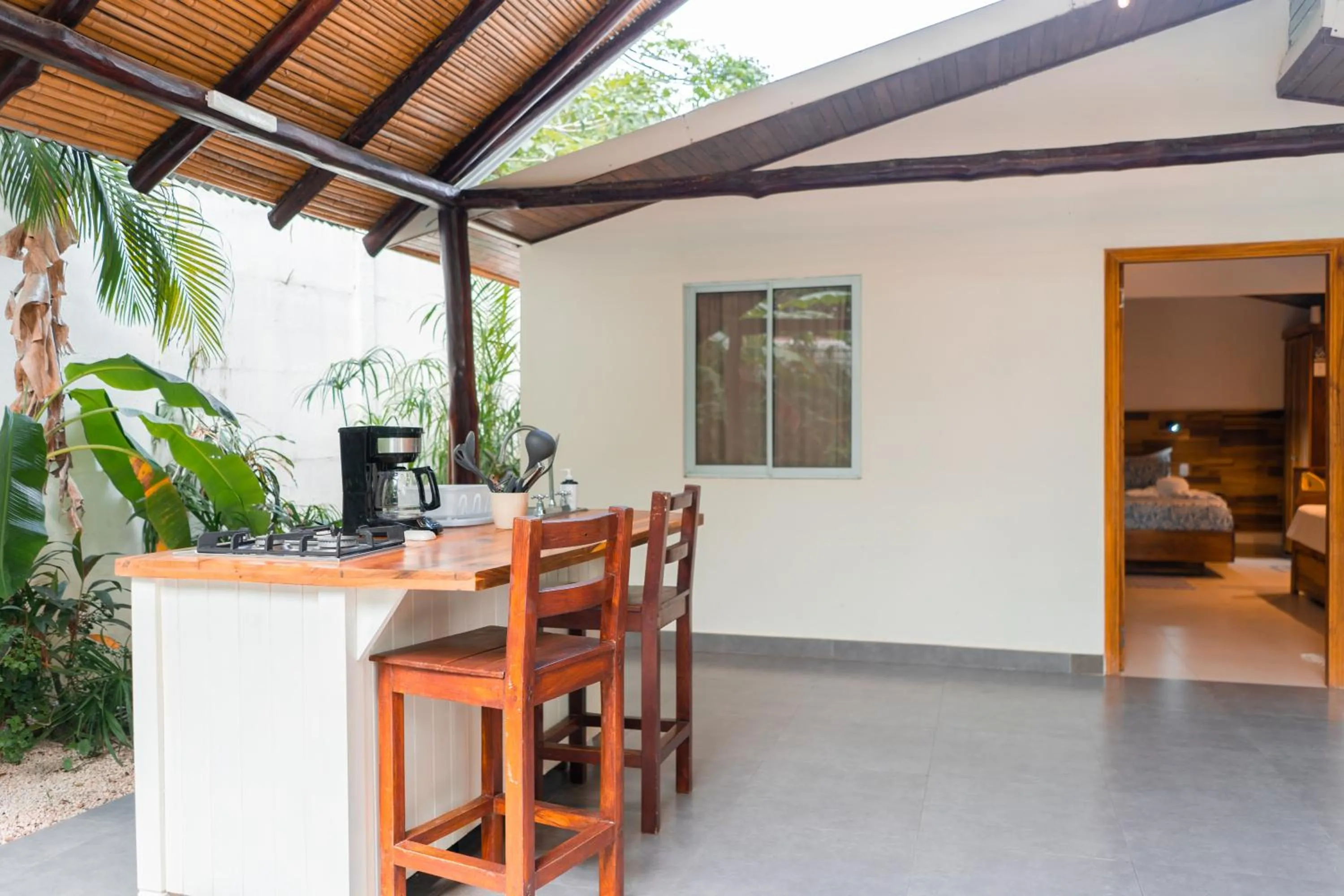 Kitchen or kitchenette in Banana Beach Bungalows