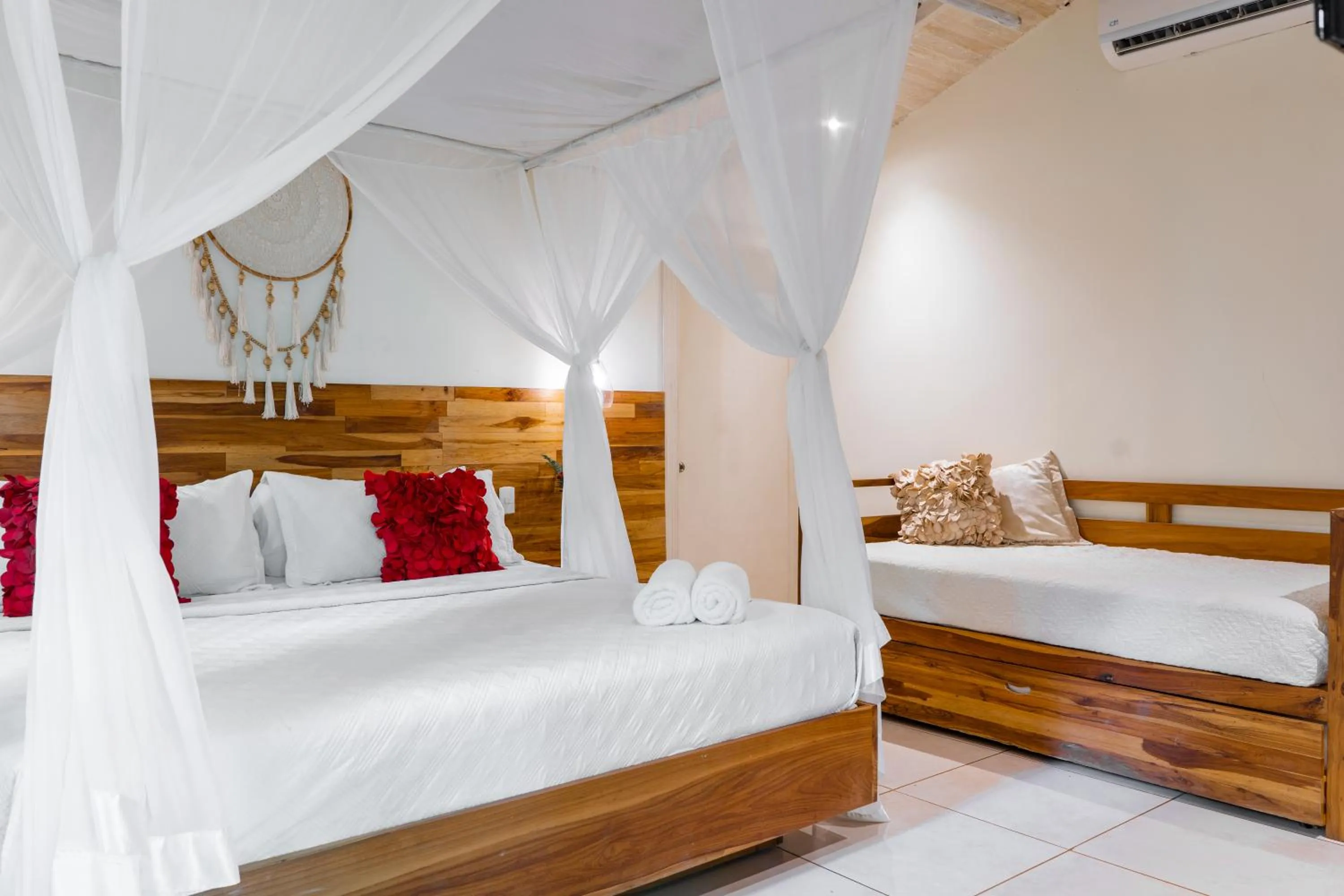 Bedroom, Bed in Banana Beach Bungalows
