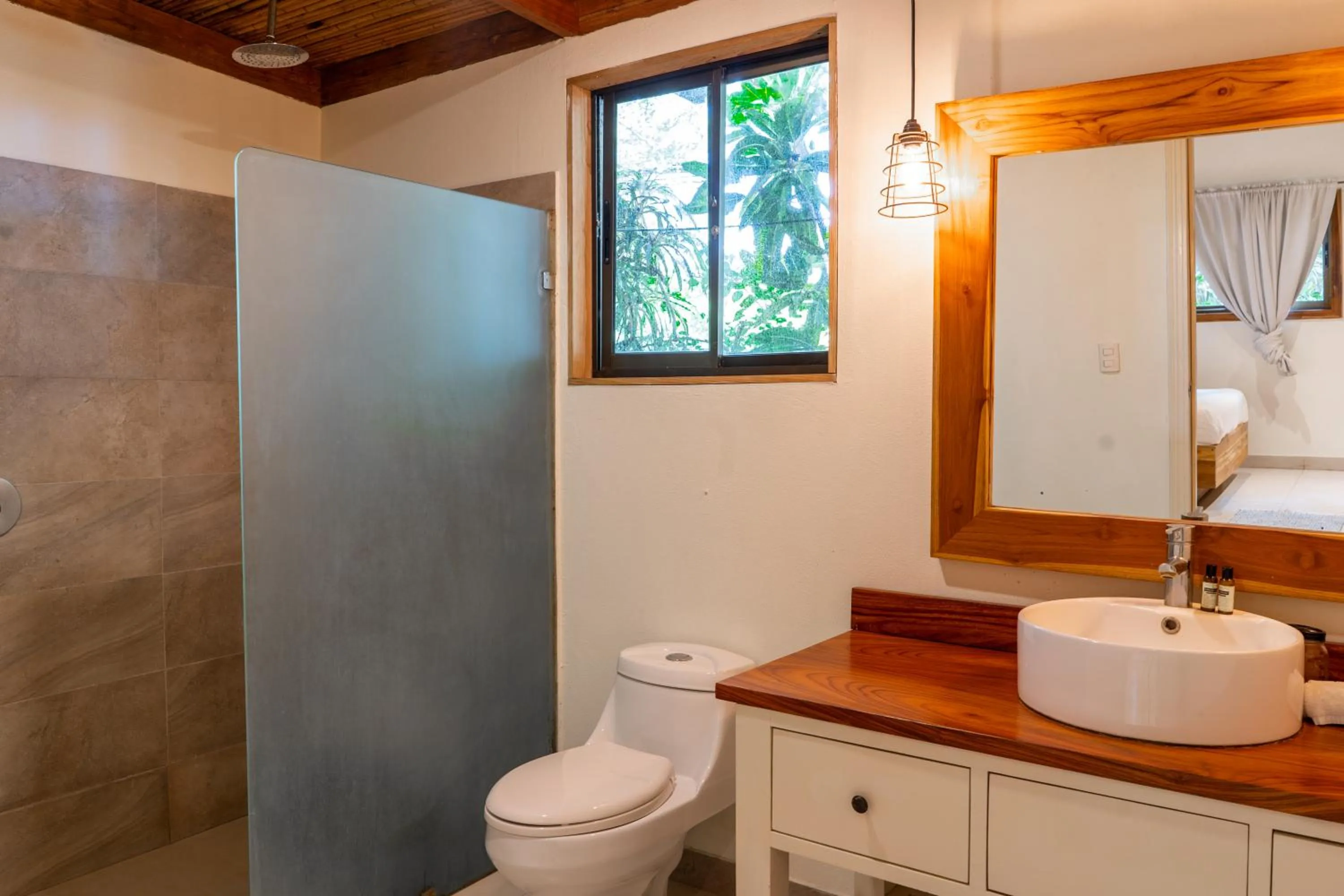 Bathroom in Banana Beach Bungalows