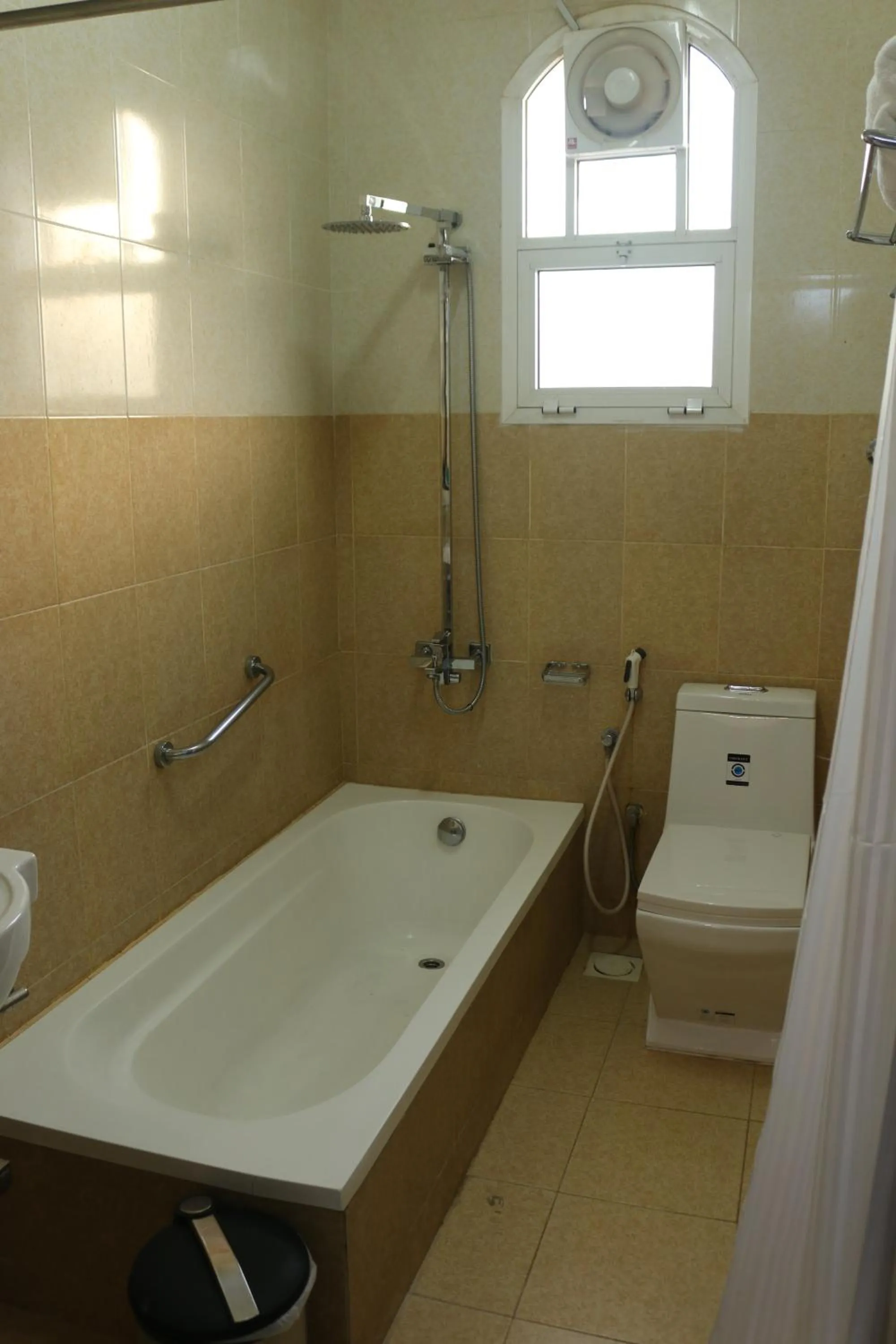 Bathroom in Al Karam Hotel Apartment