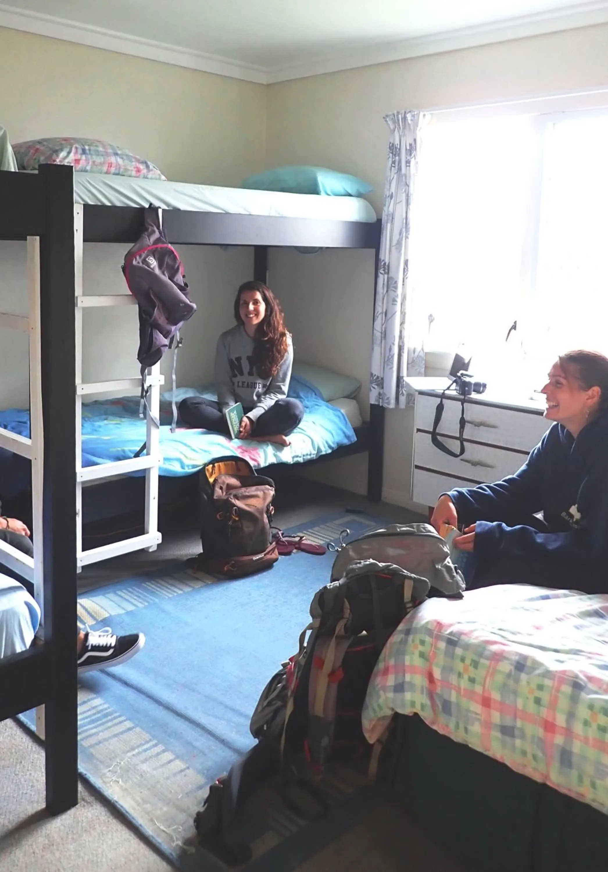 People, Bed in Centabay Lodge and Backpackers