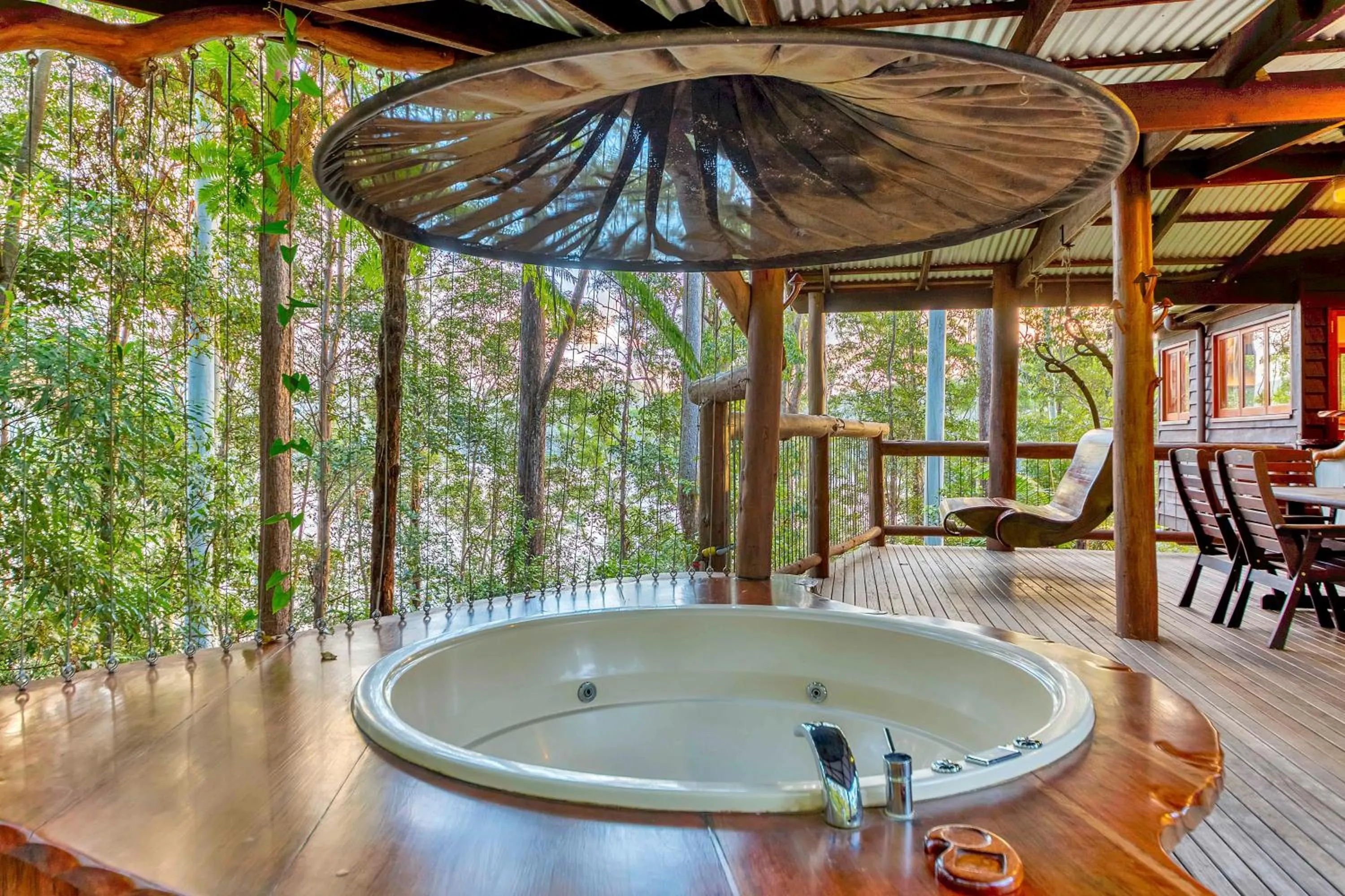 Hot Tub in Secrets on the Lake