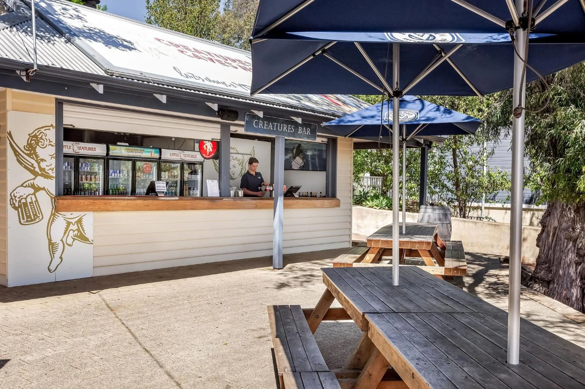 Restaurant/places to eat in Caves House Hotel & Apartments Yallingup