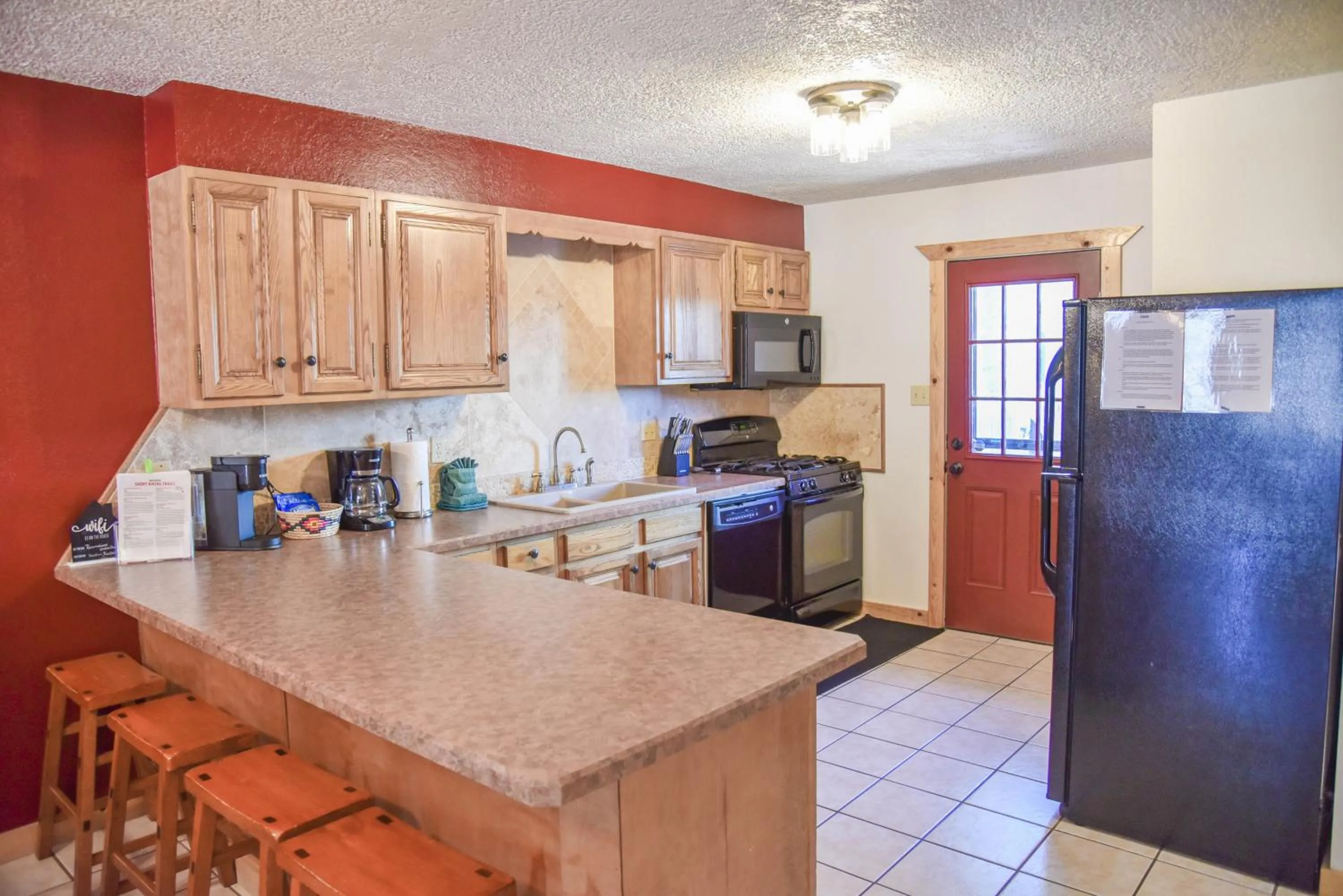 Property building in Mountain Memories, Walk To Ski Area, Town, Fishing