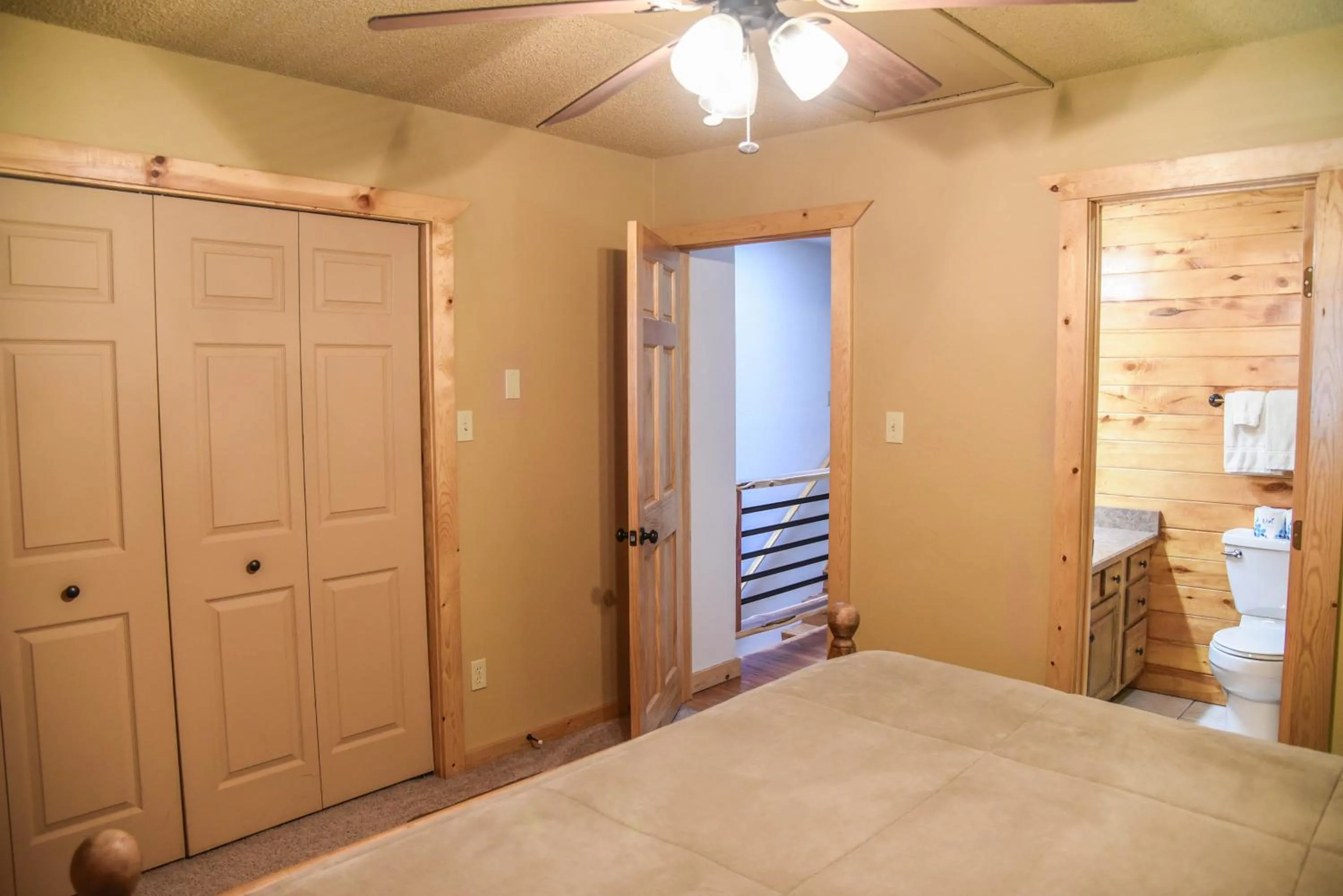 Property building, Bed in Mountain Memories, Walk To Ski Area, Town, Fishing