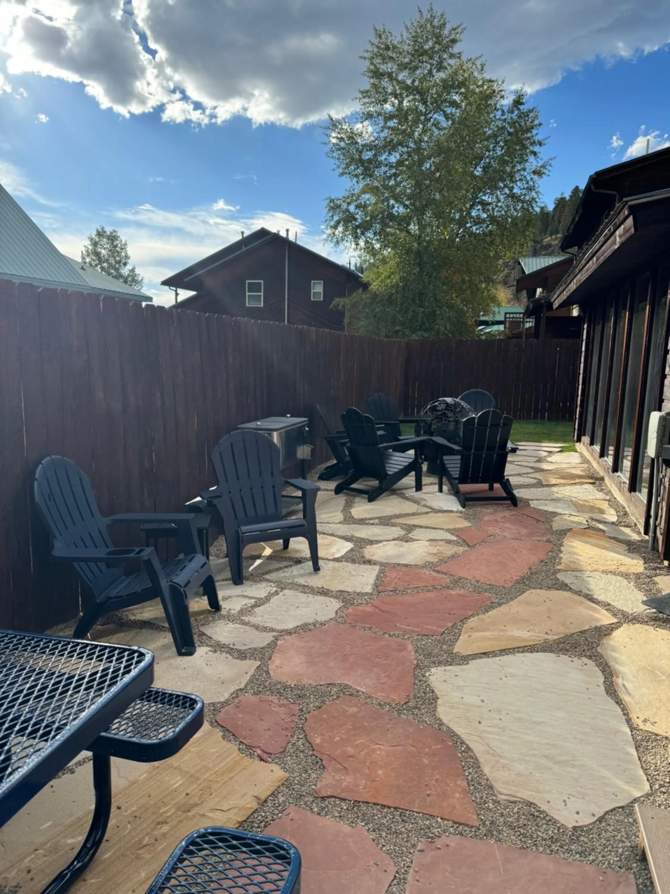 Property building in Mountain Memories, Walk To Ski Area, Town, Fishing