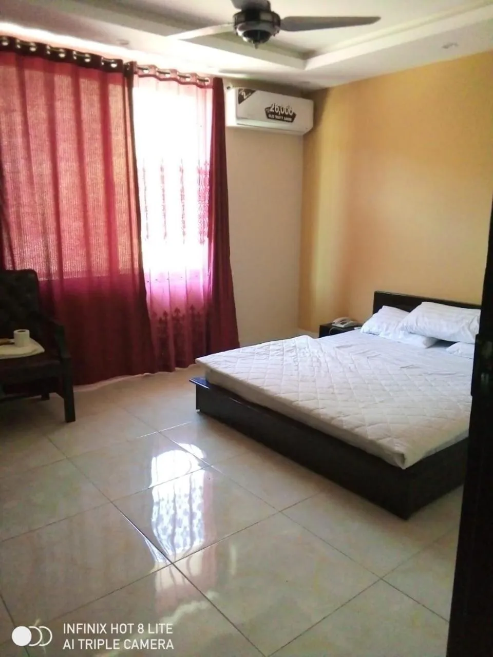 Bed in Hotel La Orilla Muzaffarabad