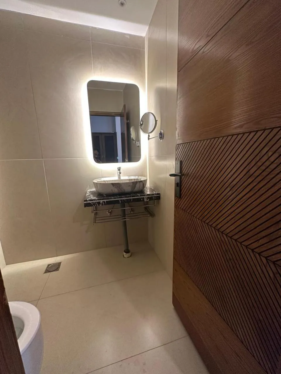 Hotel La Orilla Muzaffarabad