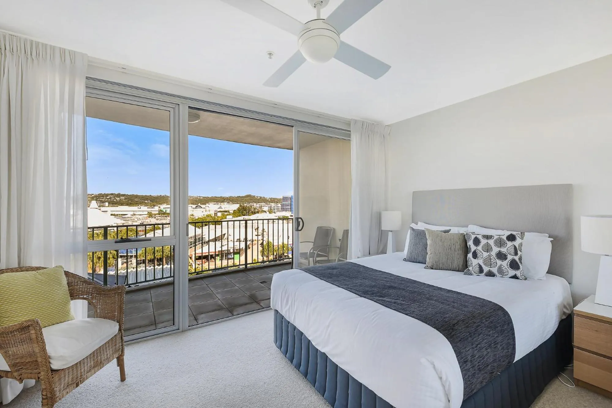 Bedroom, Bed in The Duporth Riverside