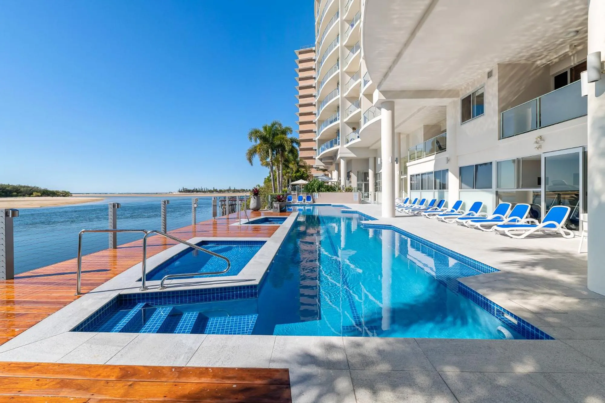 Swimming pool in The Duporth Riverside