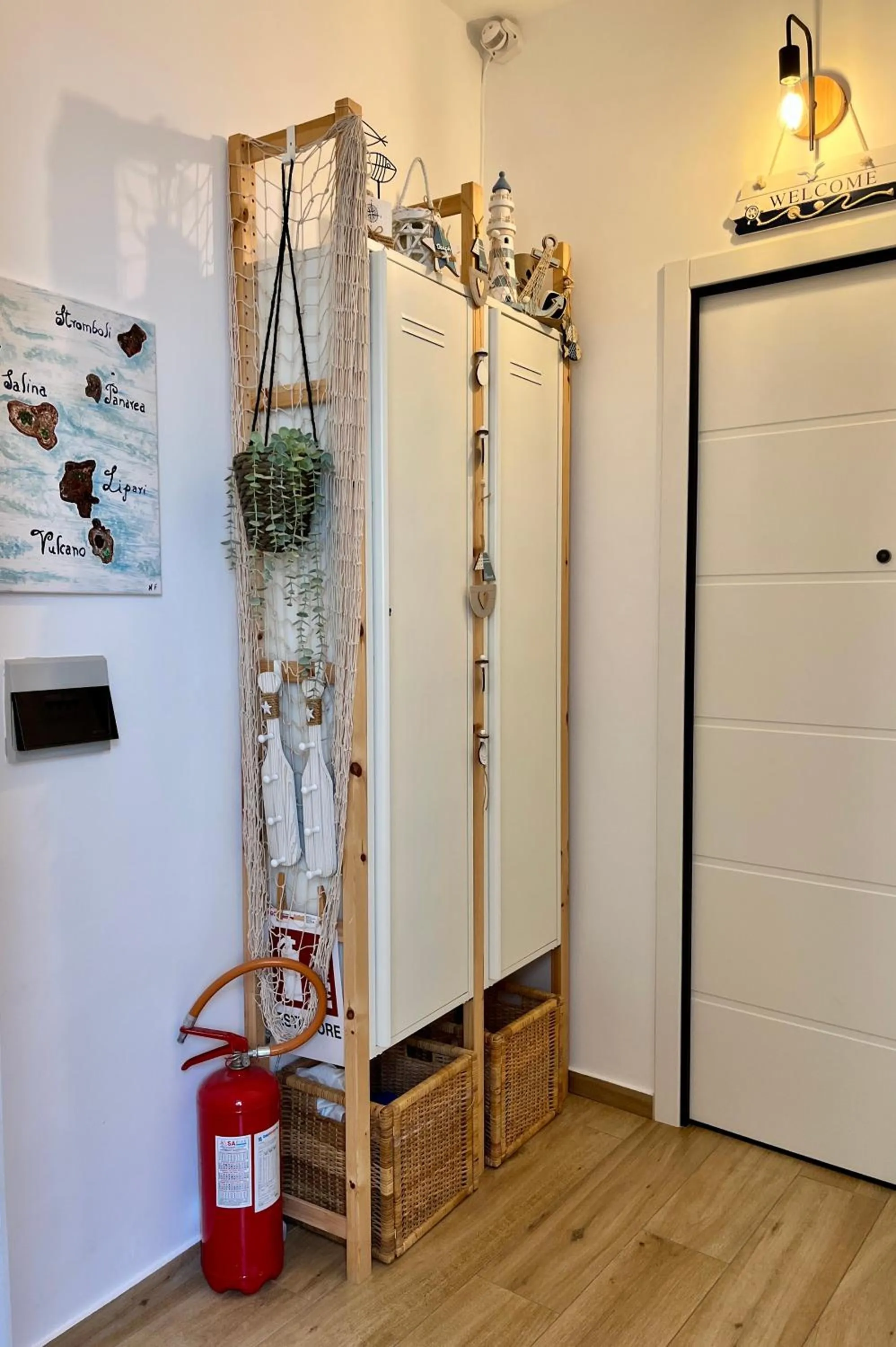 wardrobe in BedRoom Spiaggia di Ponente