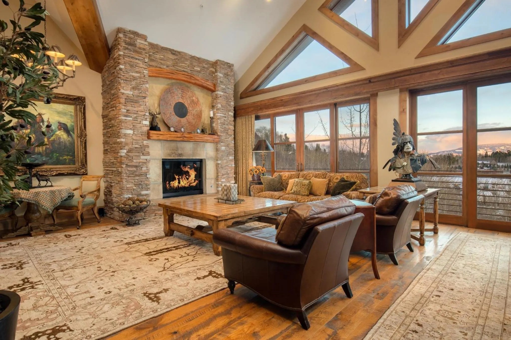 Living room in Snake River Lodge