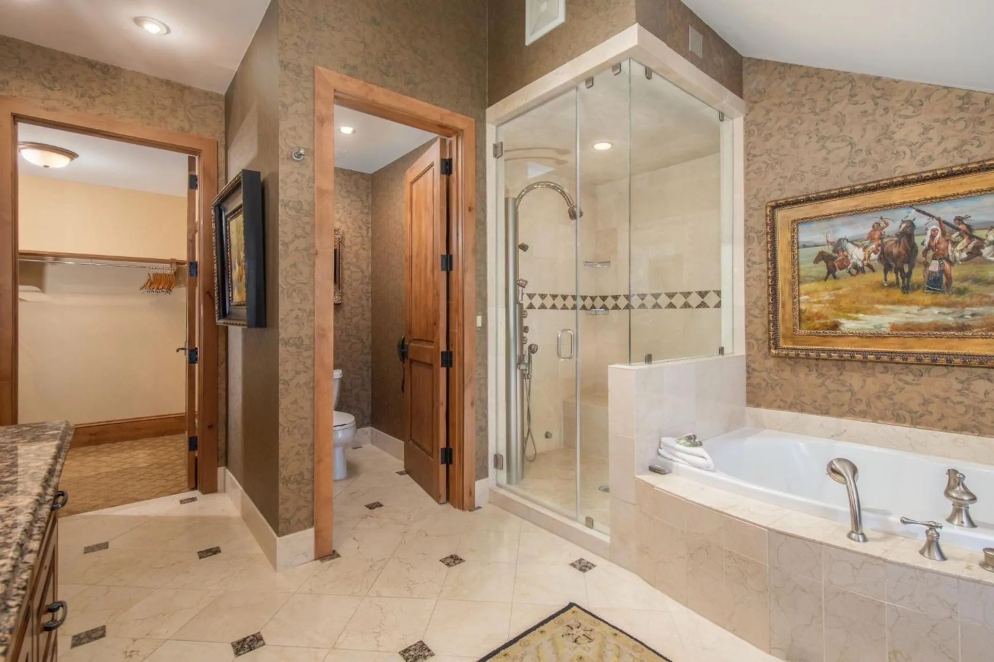 Shower in Snake River Lodge