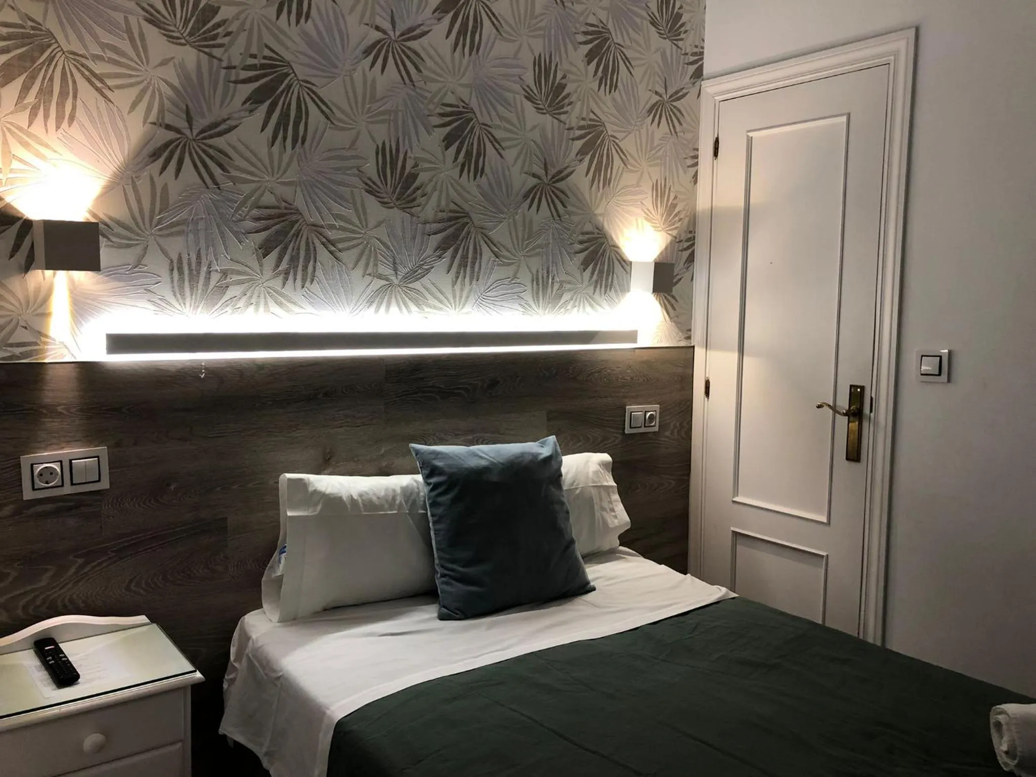 Bed in Hostal Alfaro