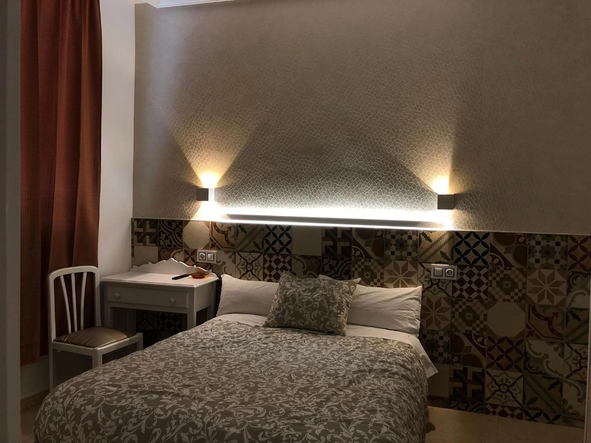 Bed in Hostal Alfaro