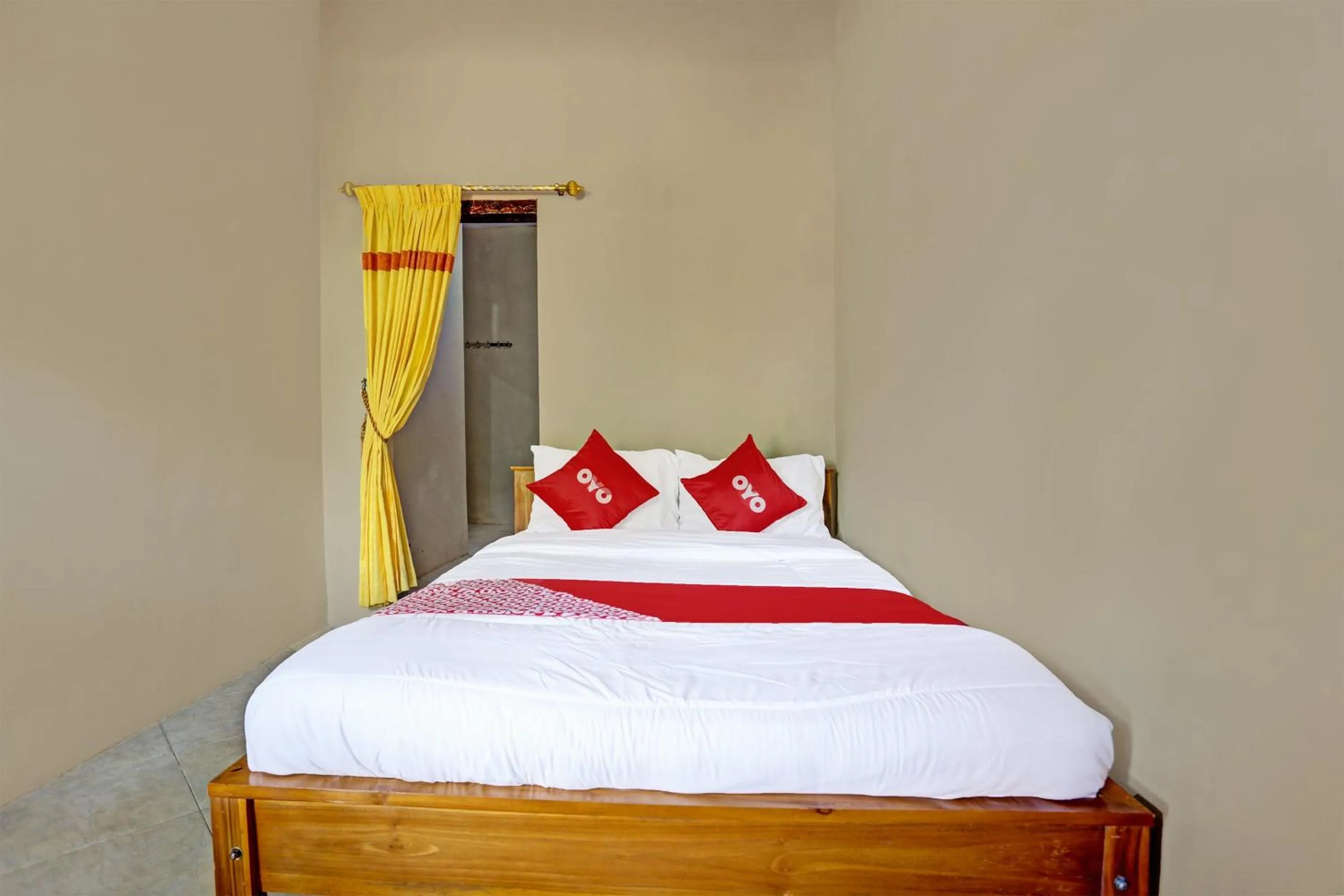 Bedroom in OYO 91261 Cita Suraya Homestay