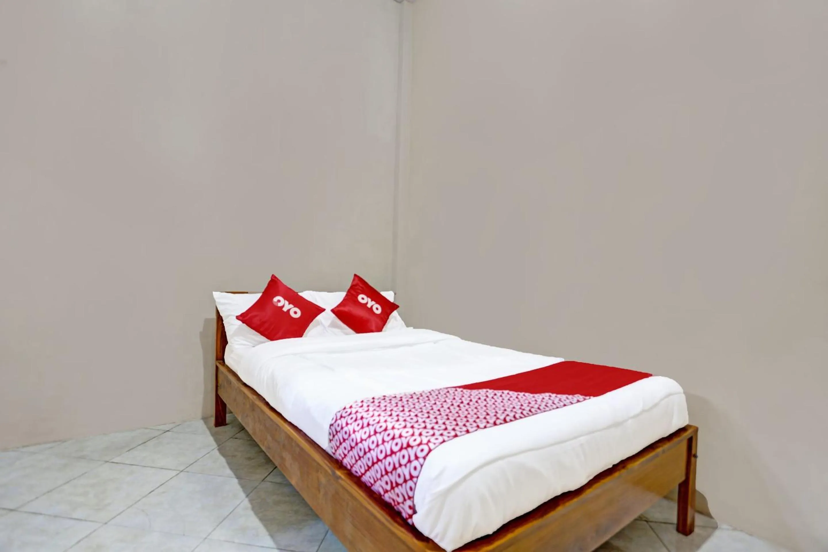 Bedroom in OYO 91261 Cita Suraya Homestay