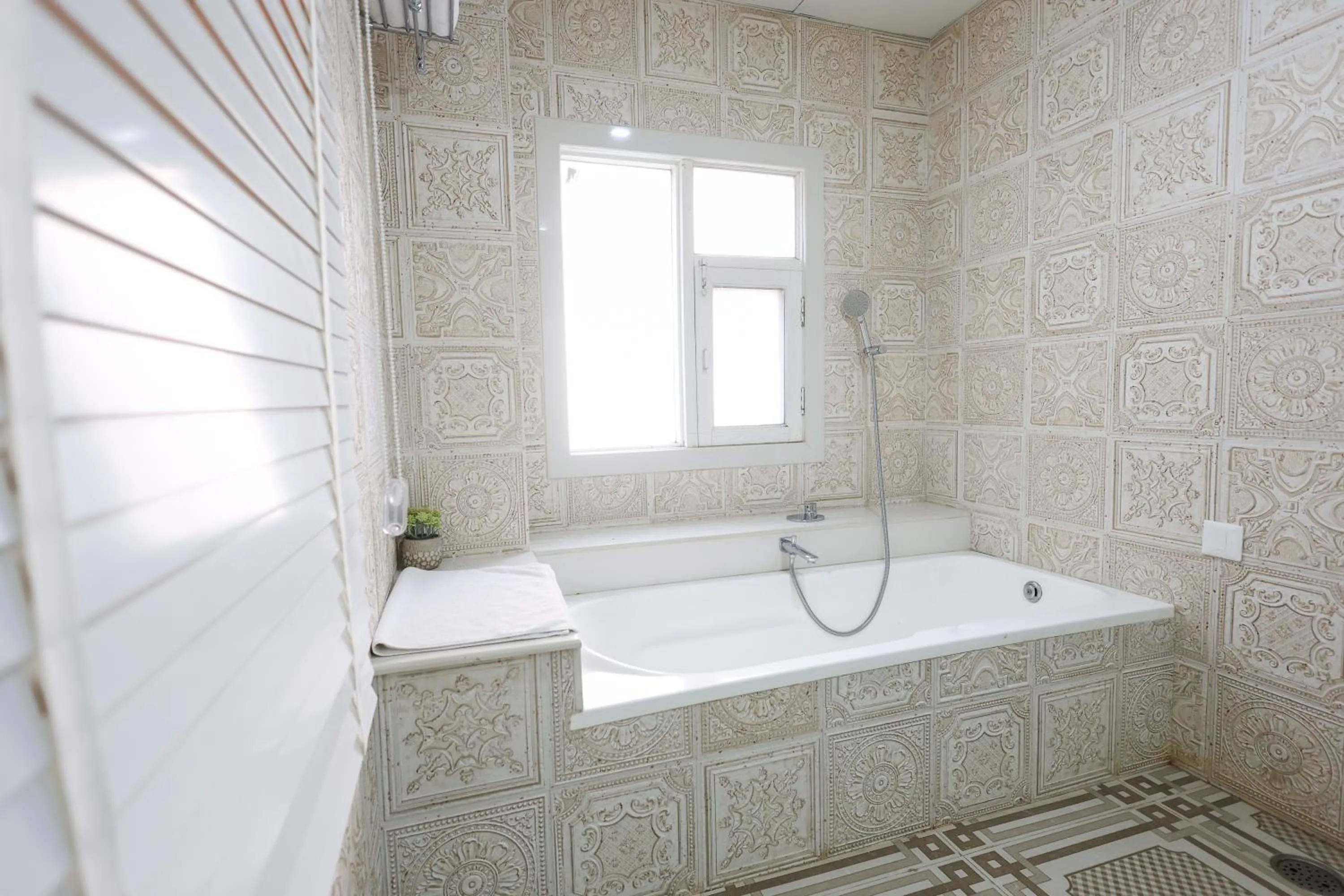 Bath in WelcomHeritage Traditional Haveli