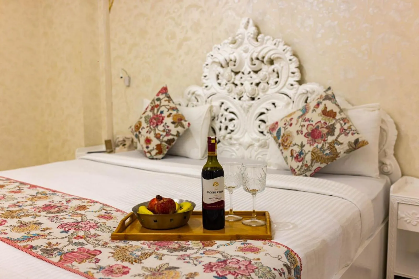 VIP, Bed in WelcomHeritage Traditional Haveli