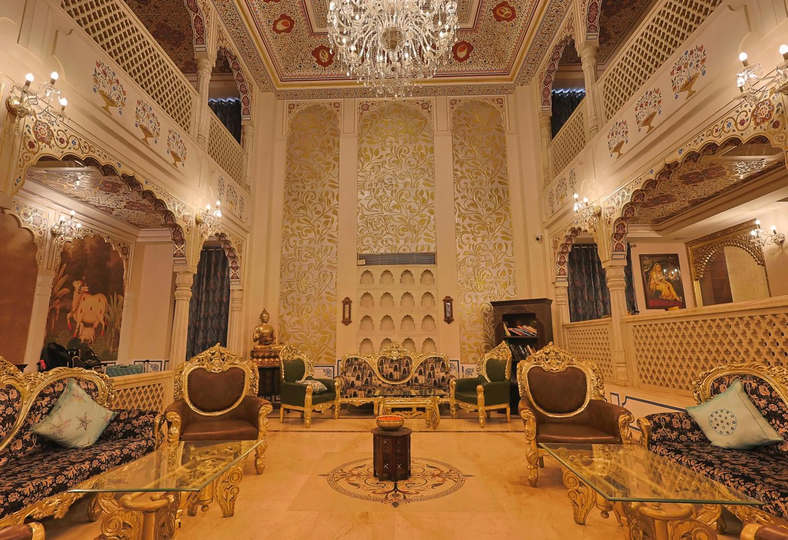 Lobby or reception in WelcomHeritage Traditional Haveli