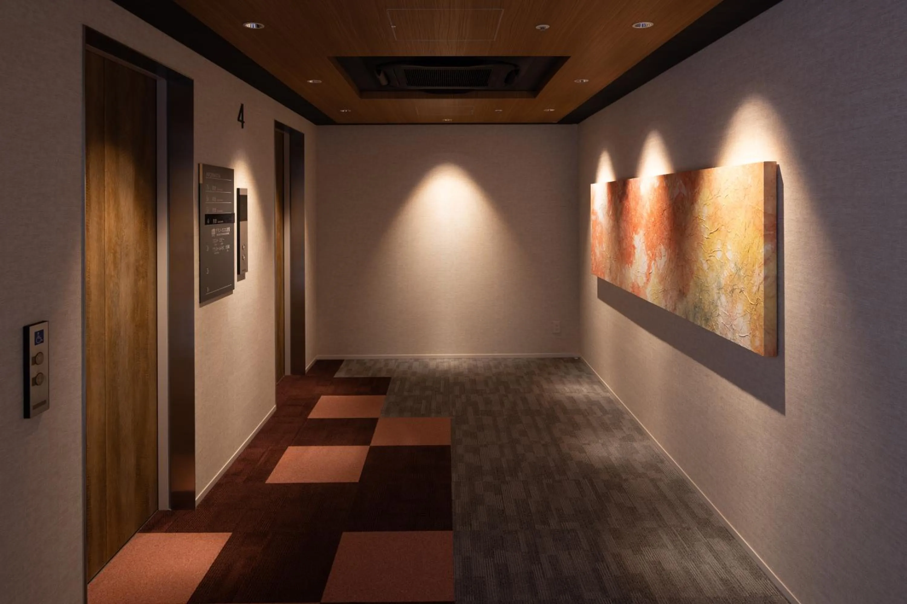 elevator in Hotel Grand Cocoe Kurashiki