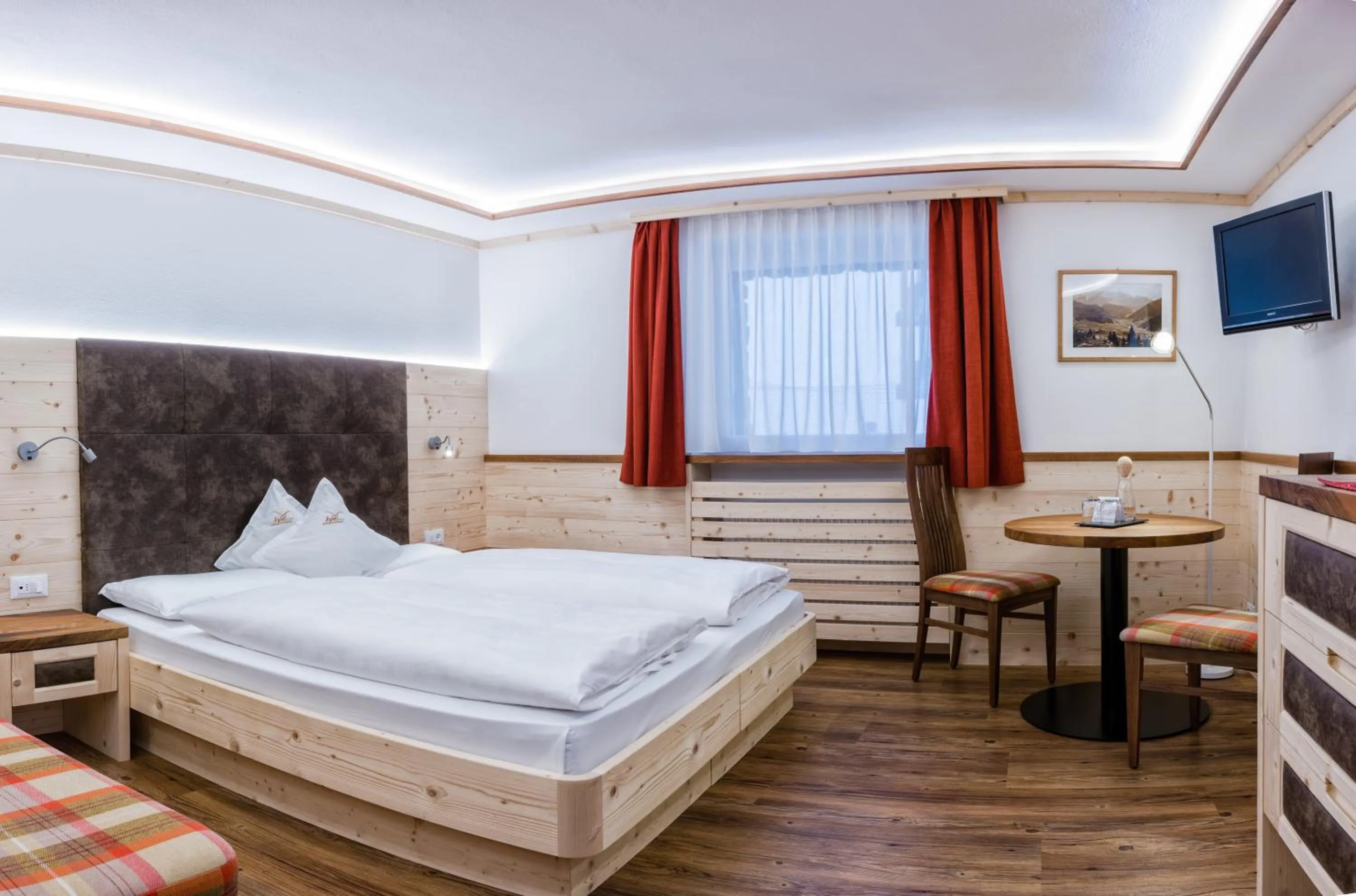 Bed in Hotel Garni Aghel